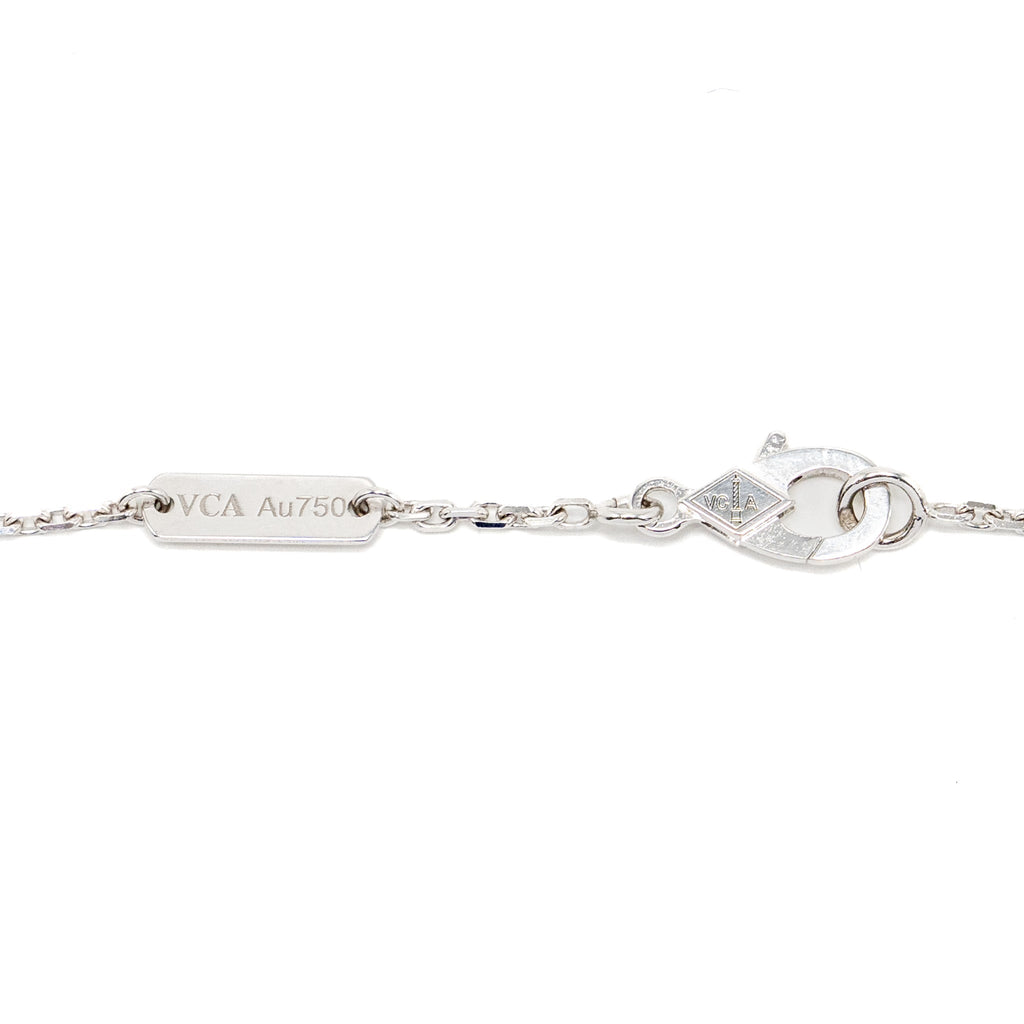 VAN CLEEF & ARPELS VINTAGE ALHAMBRA PENDANT WHITE GOLD DIAMONDS