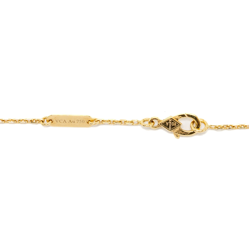 VAN CLEEF & ARPELS VINTAGE ALHAMBRA PENDANT ONYX YELLOW GOLD