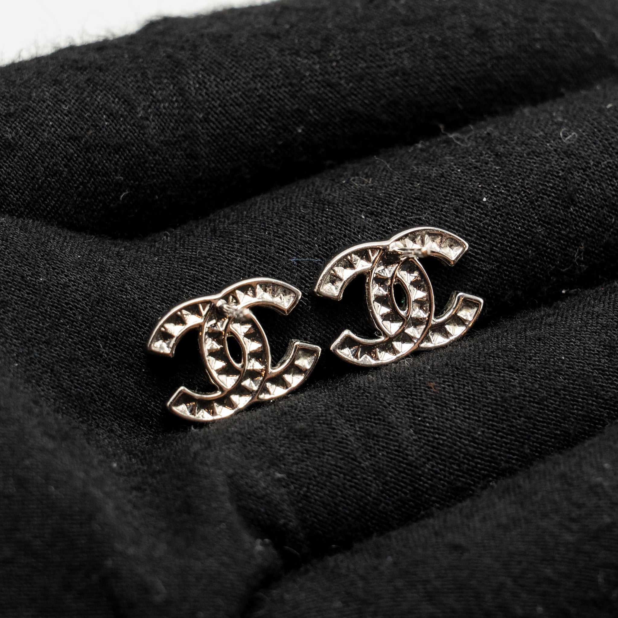 CHANEL CRYSTAL CC LOGO & BOW STUD EARRINGS - 2 PAIRS SET