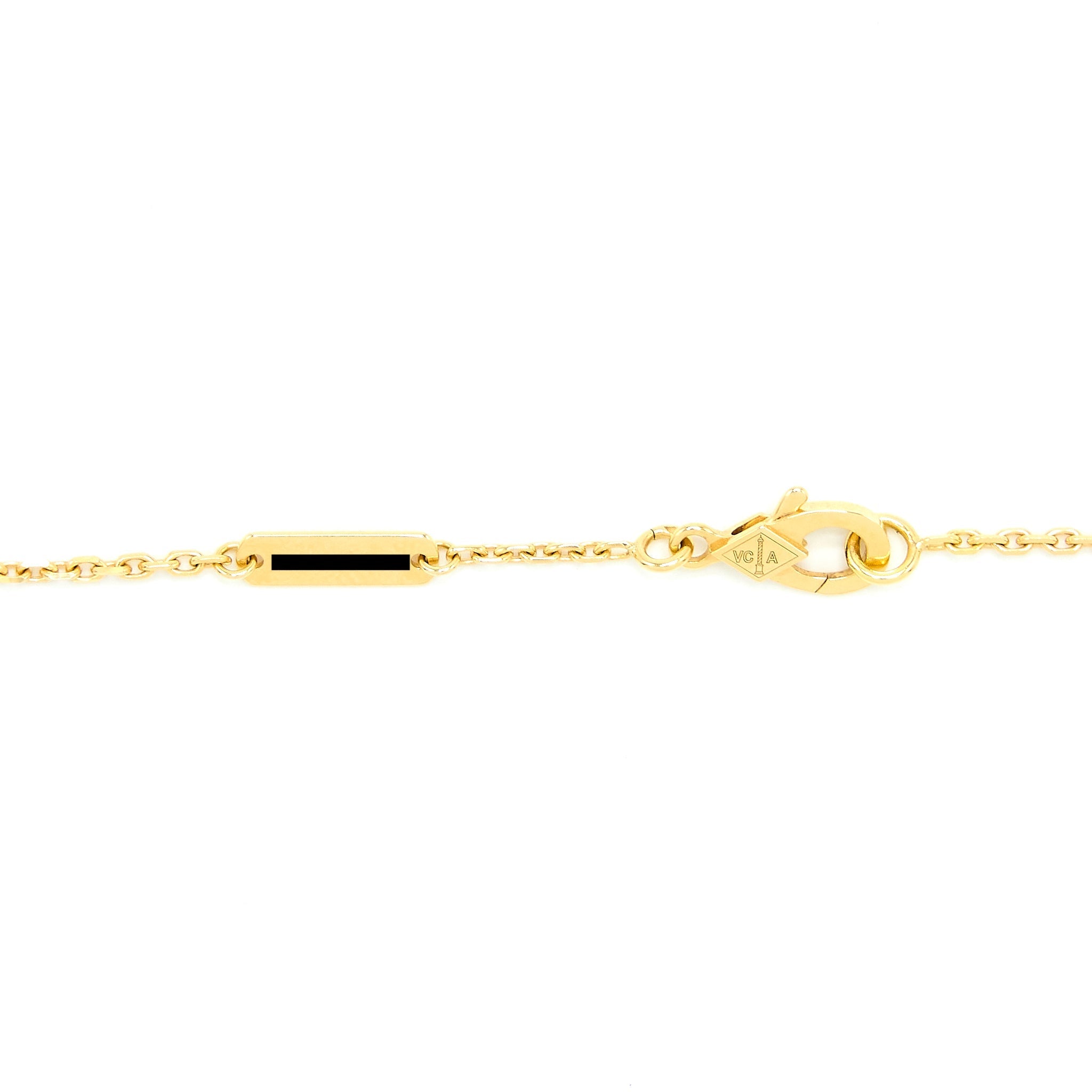 VAN CLEEF AND ARPELS VINTAGE ALHAMBRA PENDANT 18K YELLOW GOLD