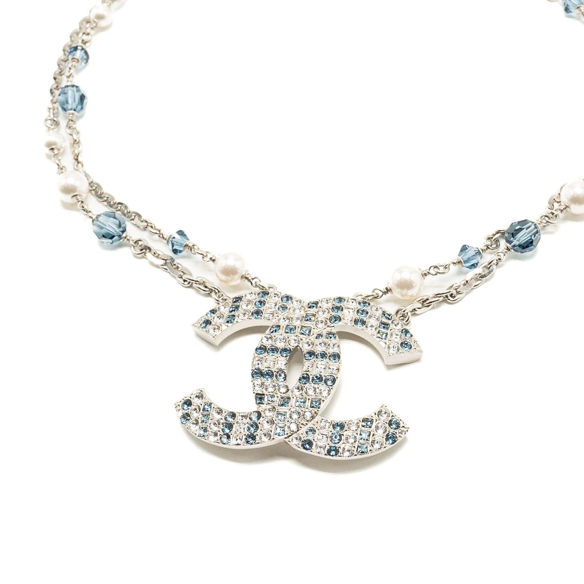 CHANEL GIANT CC LOGO DOUBLE CHAIN NECKLACE CRYSTAL/ PEARL BLUE SILVER TONE