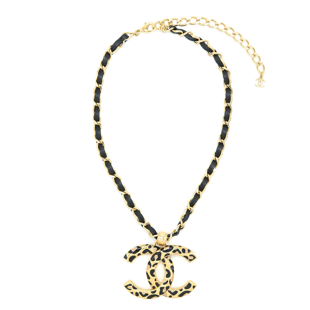 CHANEL GIANT CC LOGO NECKLACE LEATHER CHAIN MULTICOLOUR LIGHT GOLD TONE