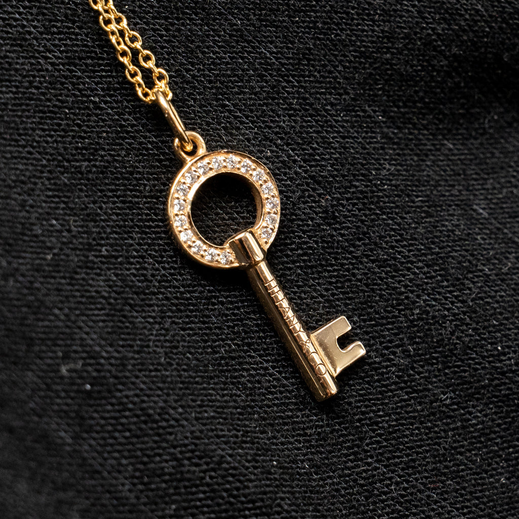 TIFFANY DIAMOND OVAL KEY PENDANT ROSE GOLD WITH PENDANT CHAIN YELLOW GOLD