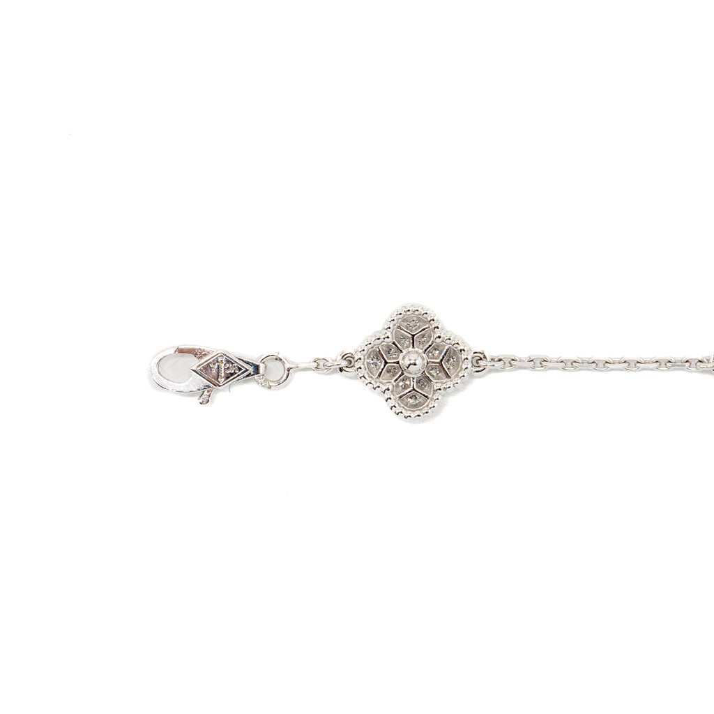 VAN CLEEF & ARPELS SWEET ALHAMBRA BRACELET 6 MOTIF, WHITE GOLD/ DIAMONDS
