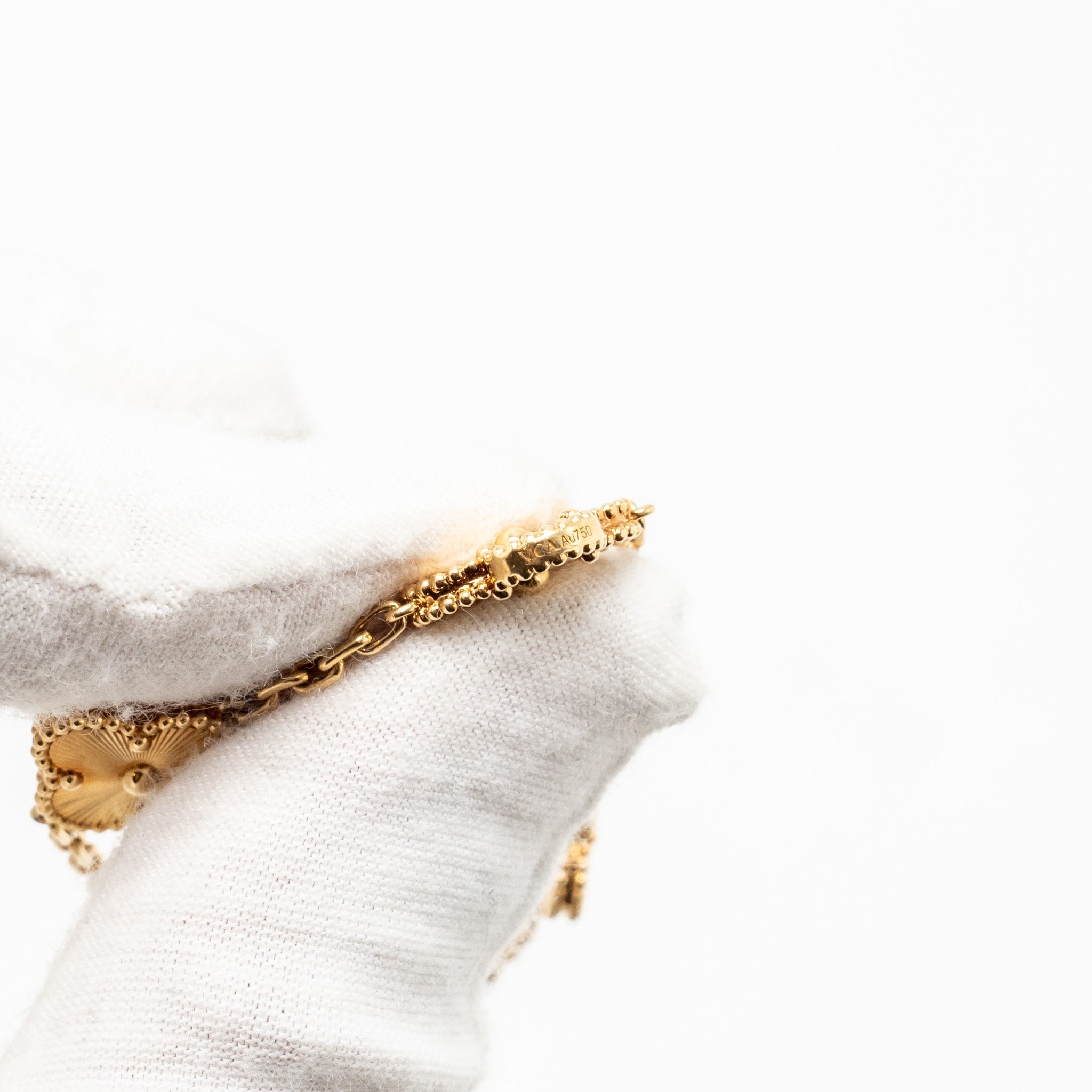 VAN CLEEF AND ARPELS VINTAGE ALHAMBRA BRACELET, 5 MOTIF YELLOW GOLD