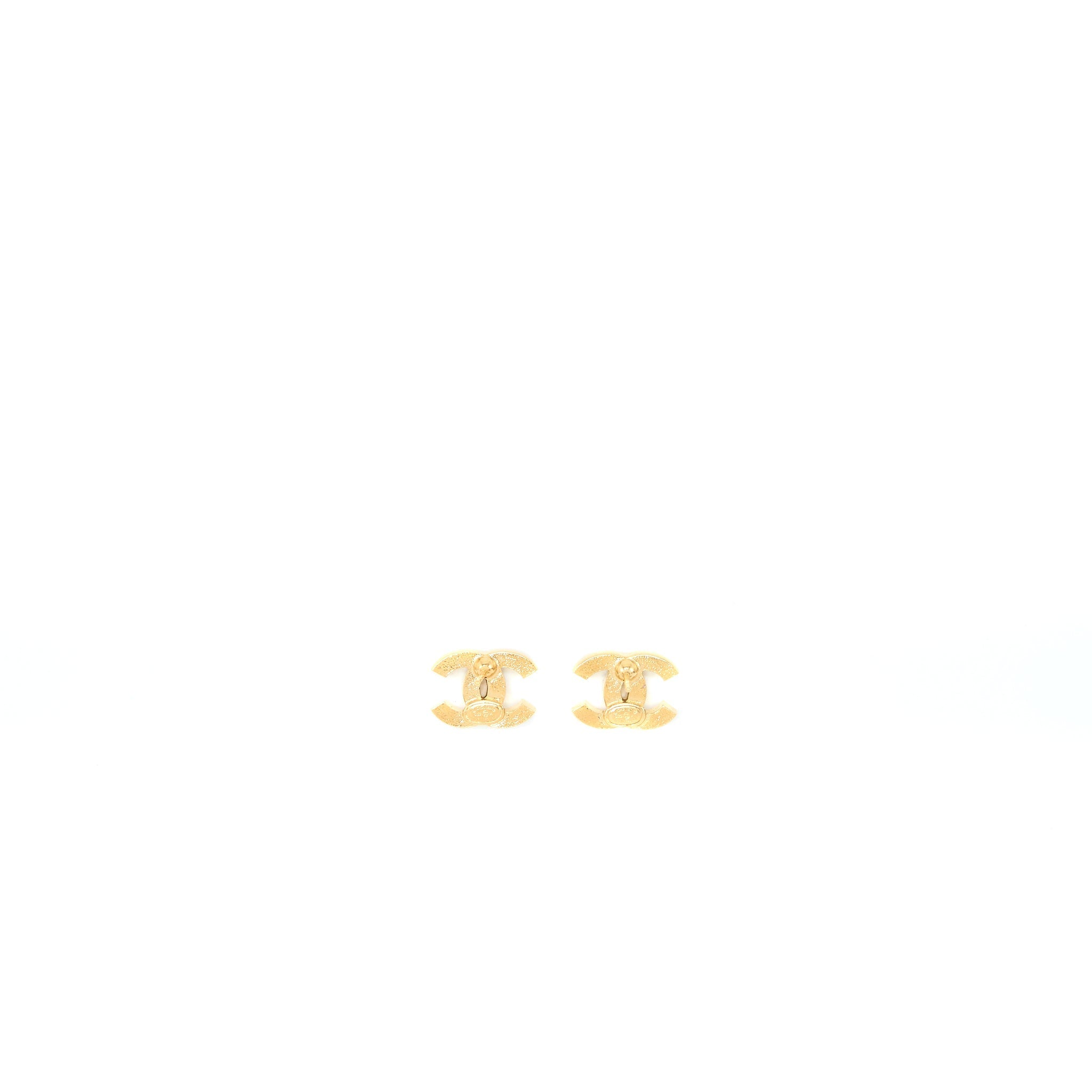 CHANEL MINI PEARL CC LOGO EARRINGS GOLD TONE