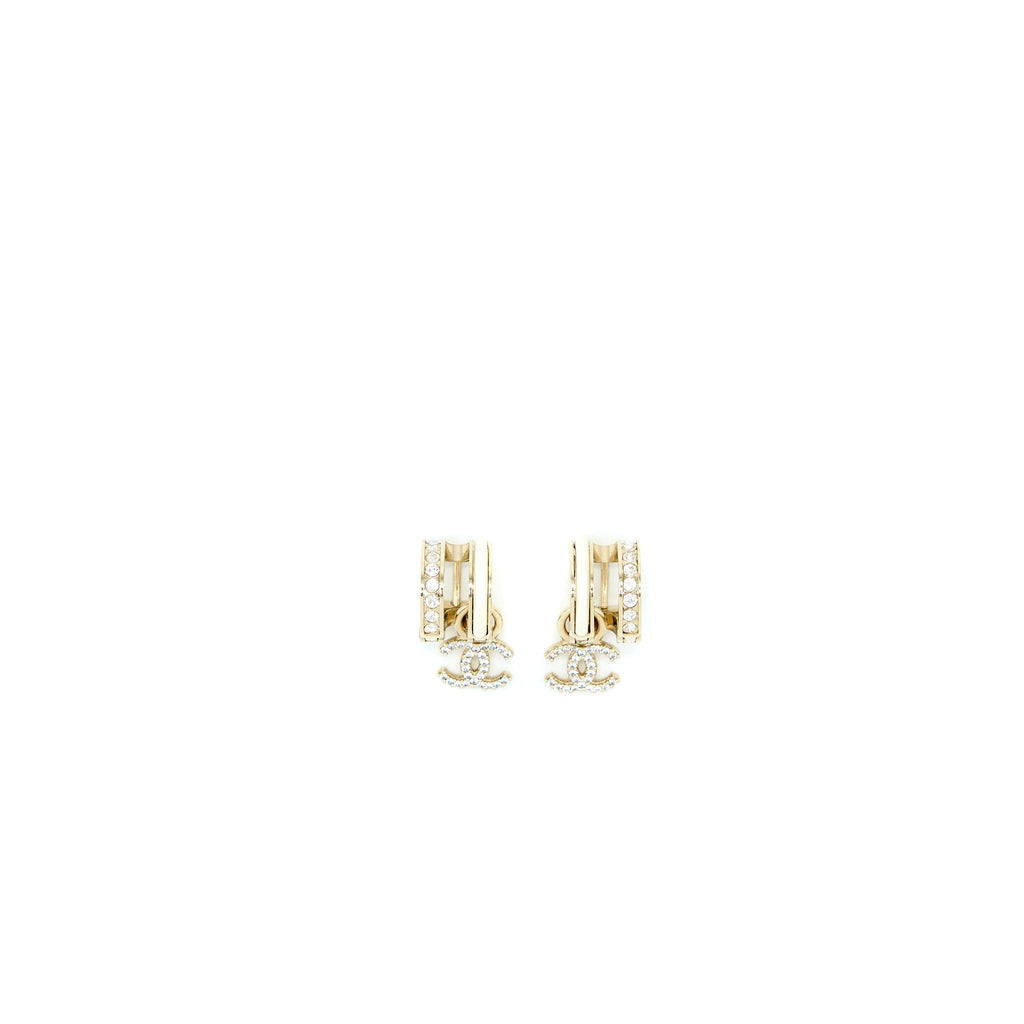 CHANEL CC LOGO DROP EARRING WITH CRYSTAL LIGHT GOLD TONE