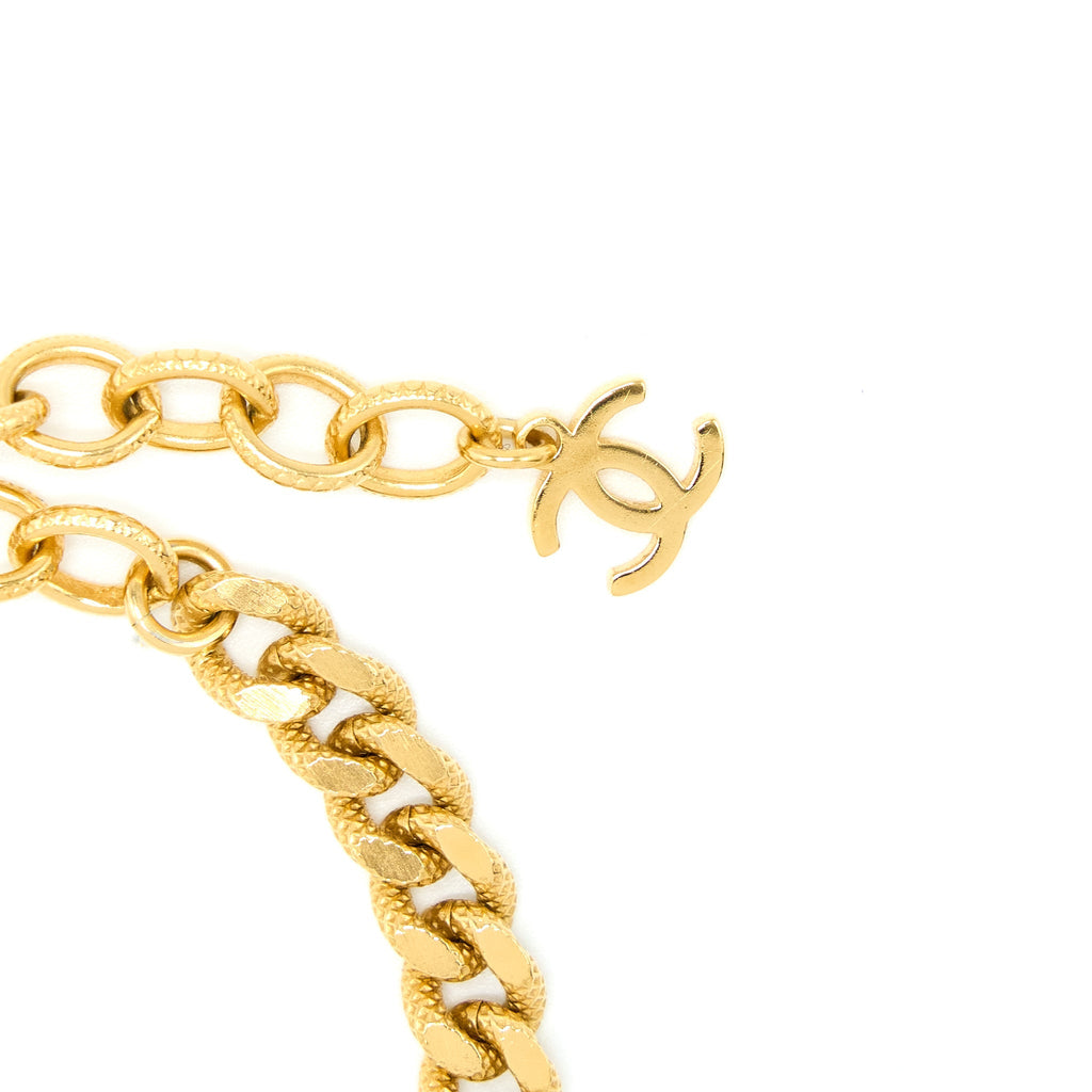 CHANEL CRYSTAL CC LOGO CHOKER GOLD TONE