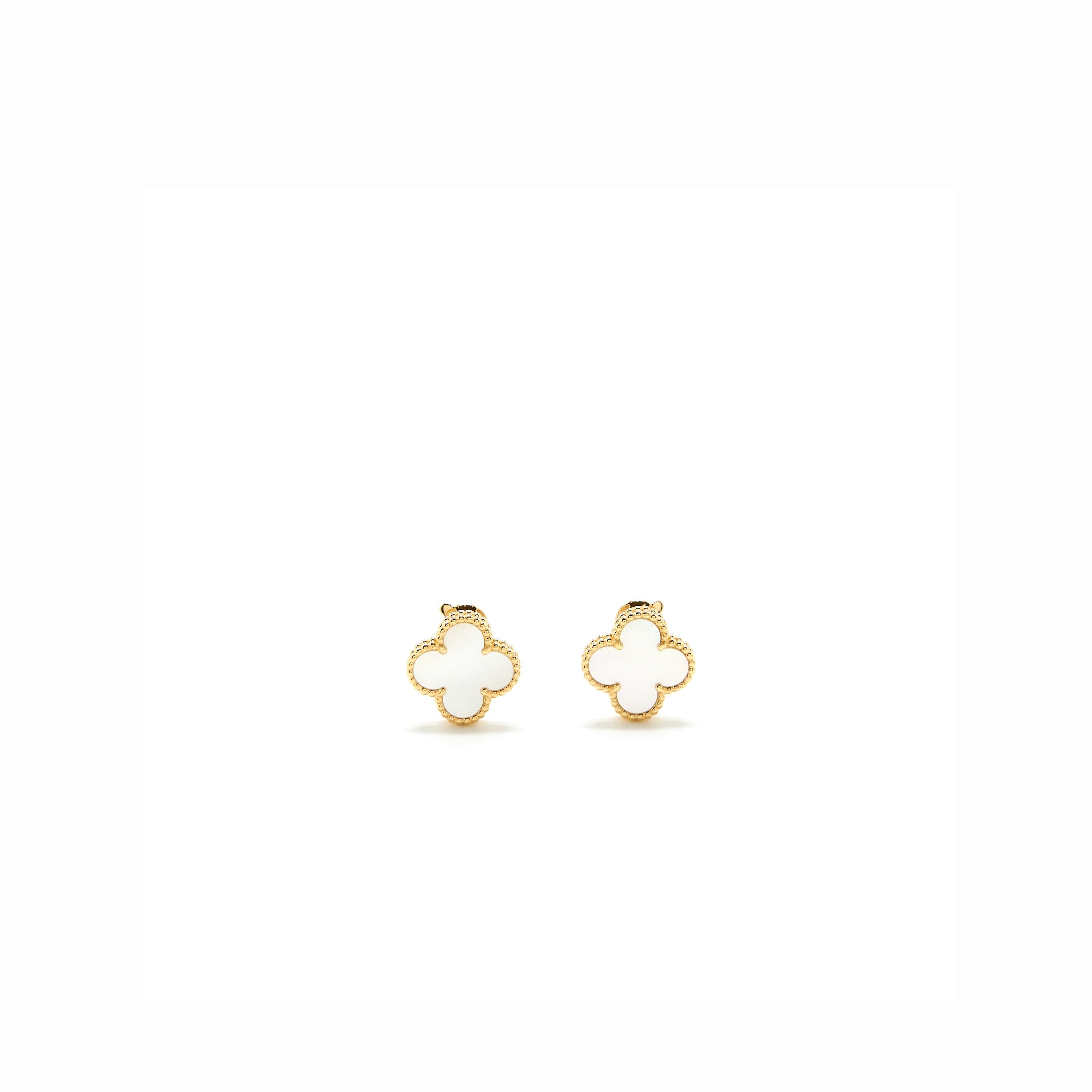 VAN CLEEF &. ARPELS VINTAGE ALHAMBRA MOTHER OF PEARL EARRINGS YELLOW GOLD