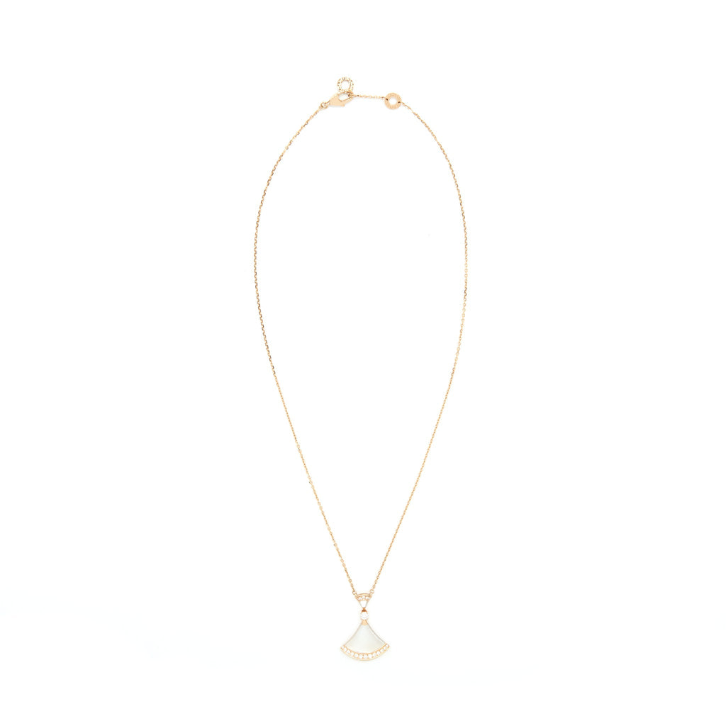 BVLGARI DIVA’S DREAM NECKLACE ROSE GOLD/MOTHER OF PEARL WITH DIAMONDS