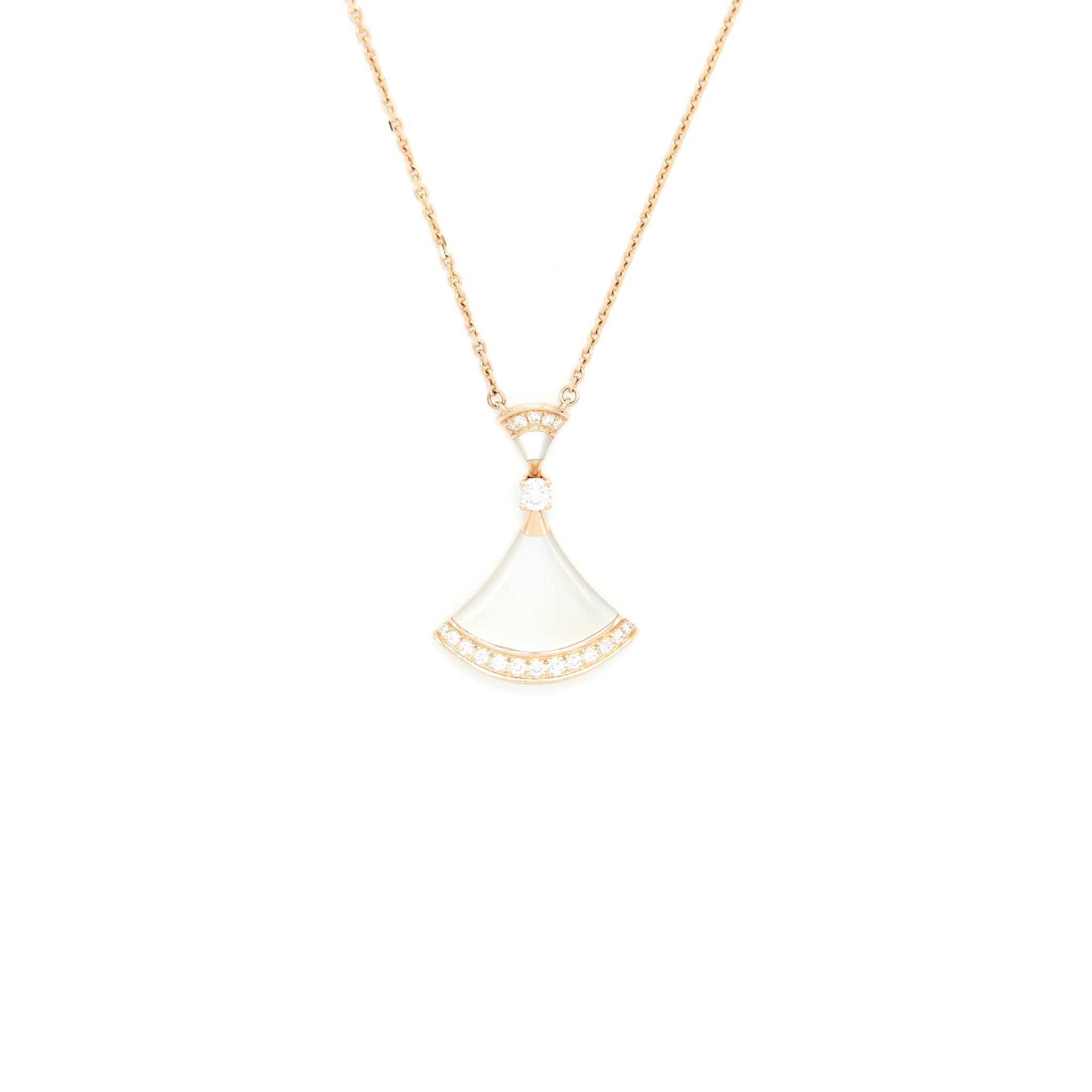 BVLGARI DIVA’S DREAM NECKLACE ROSE GOLD/MOTHER OF PEARL WITH DIAMONDS