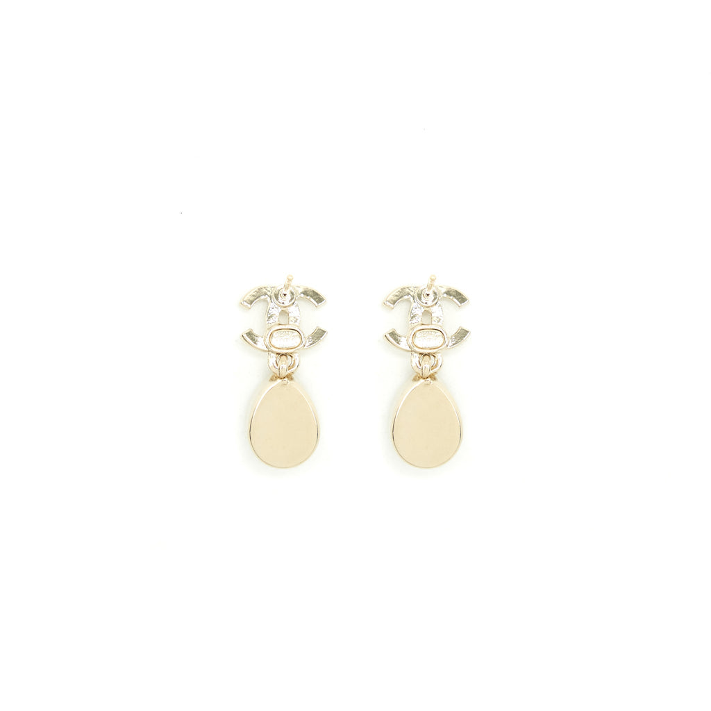 CHANEL CC AND CRYSTAL DROP EARRINGS LIGHT GOLD TONE