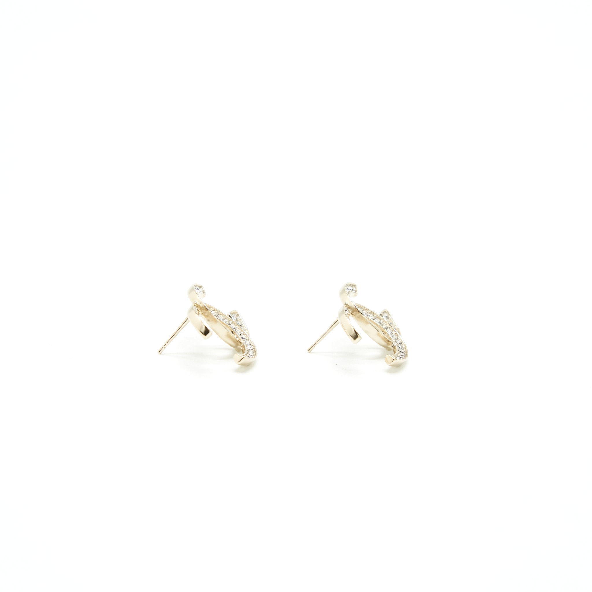 CHANEL CLASSIC CC LOGO EARRINGS GOLD TONE