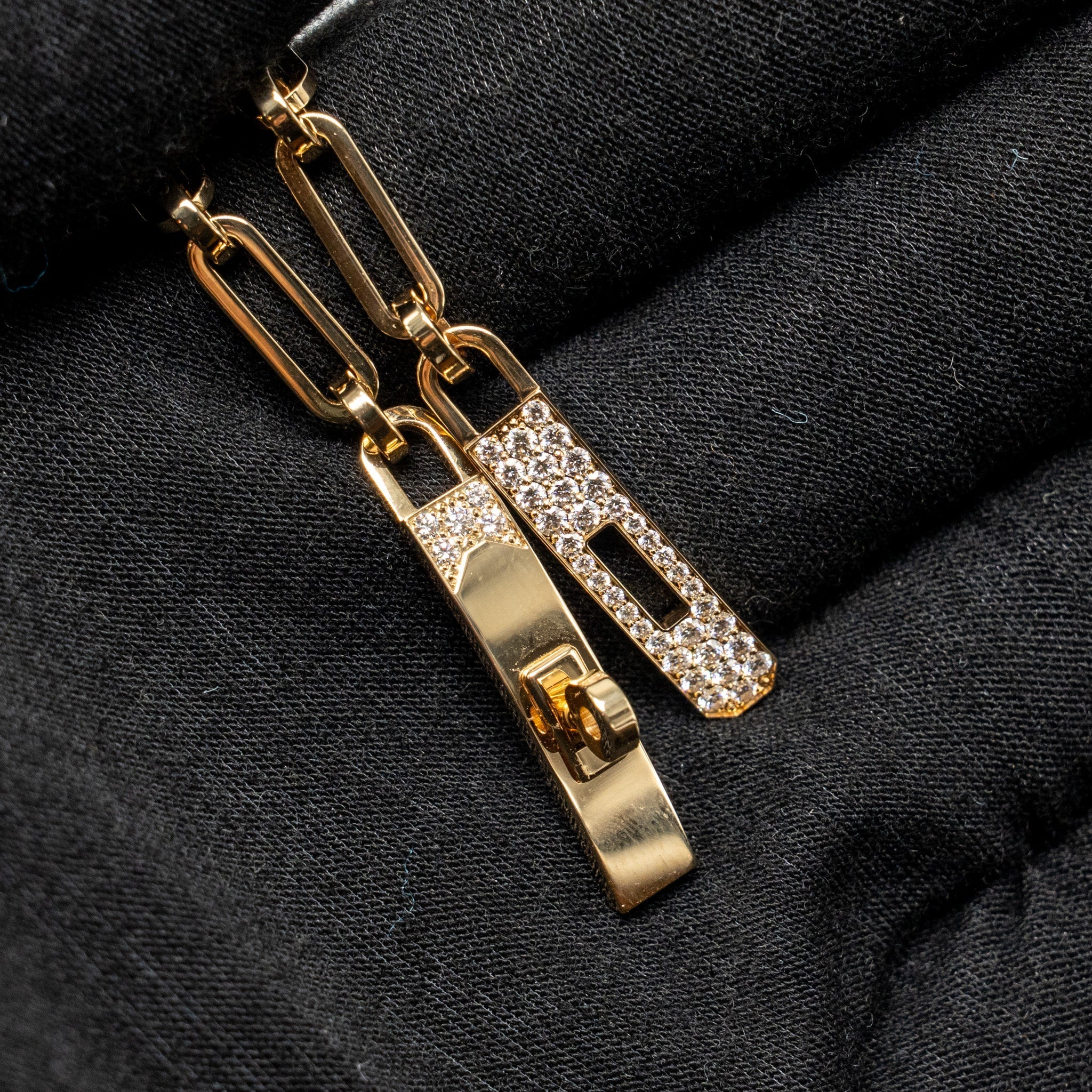HERMES KELLY CHAINE BRACELET YELLOW GOLD, DIAMONDS