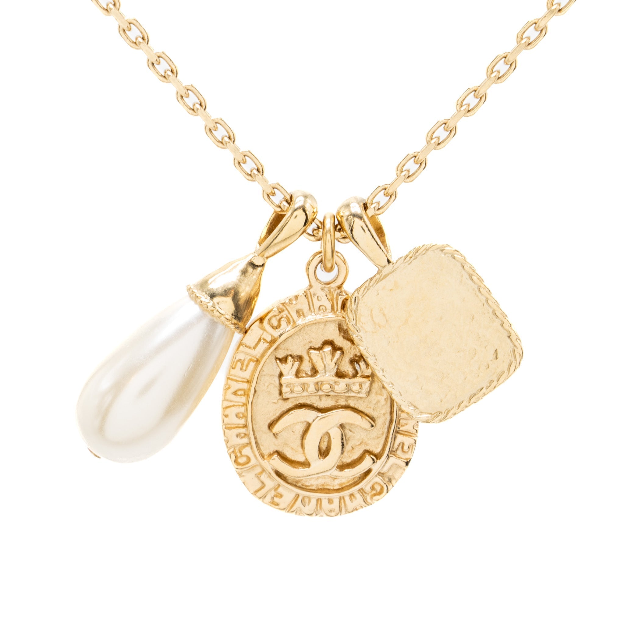 CHANEL 21A METAL PLATE CRYSTAL NECKLACE BRUSHED GOLD TONE