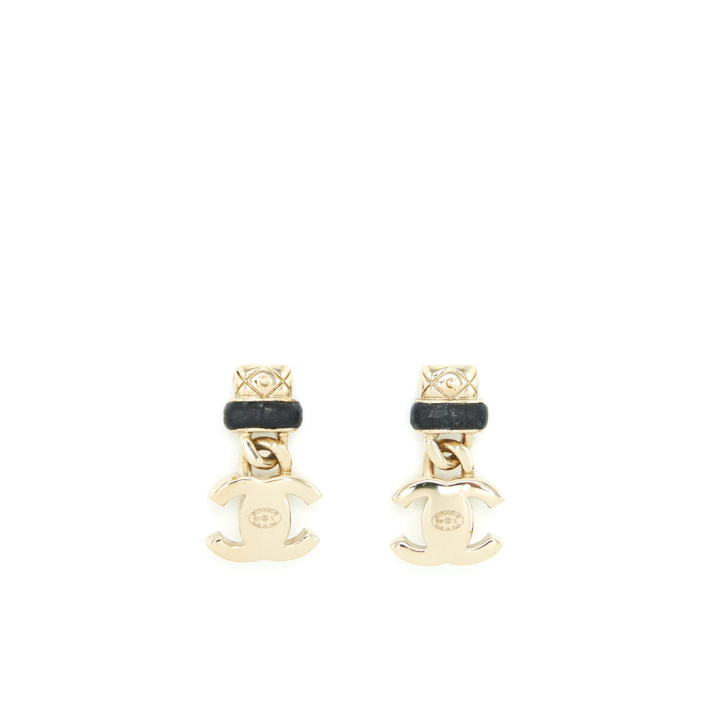 CHANEL CC LOGO DROP EARRINGS GHW