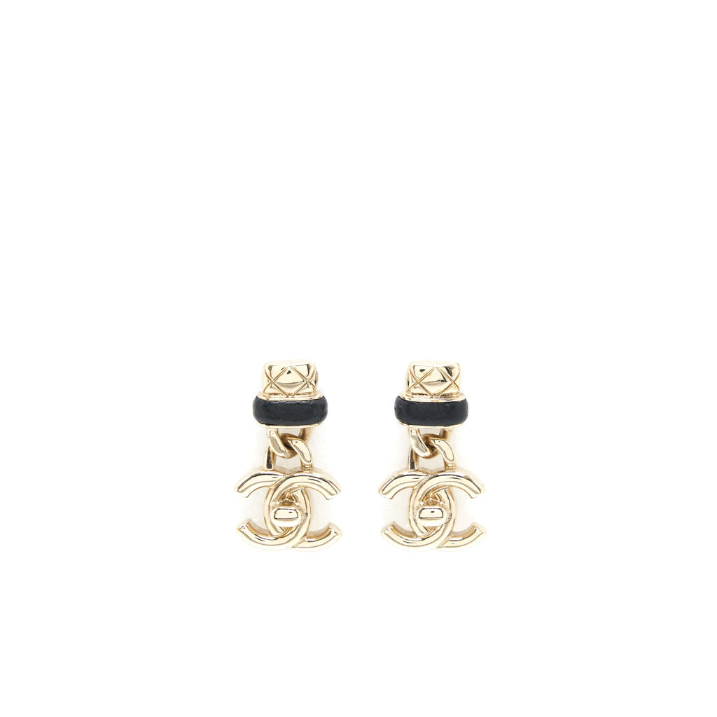 CHANEL CC LOGO DROP EARRINGS GHW