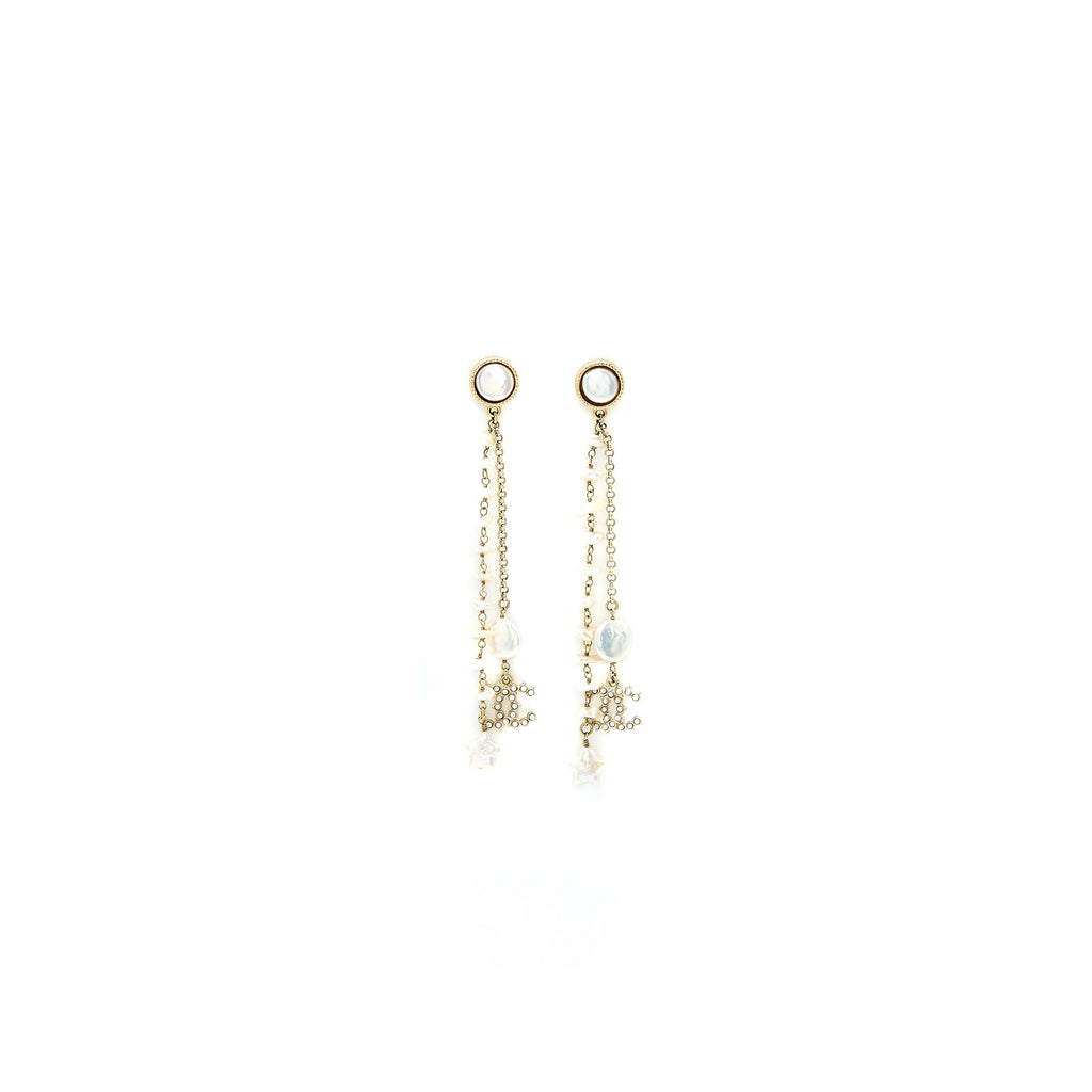 CHANEL PEARL DROP EARRING WITH CC LOGO LIGHT GOLD TONE