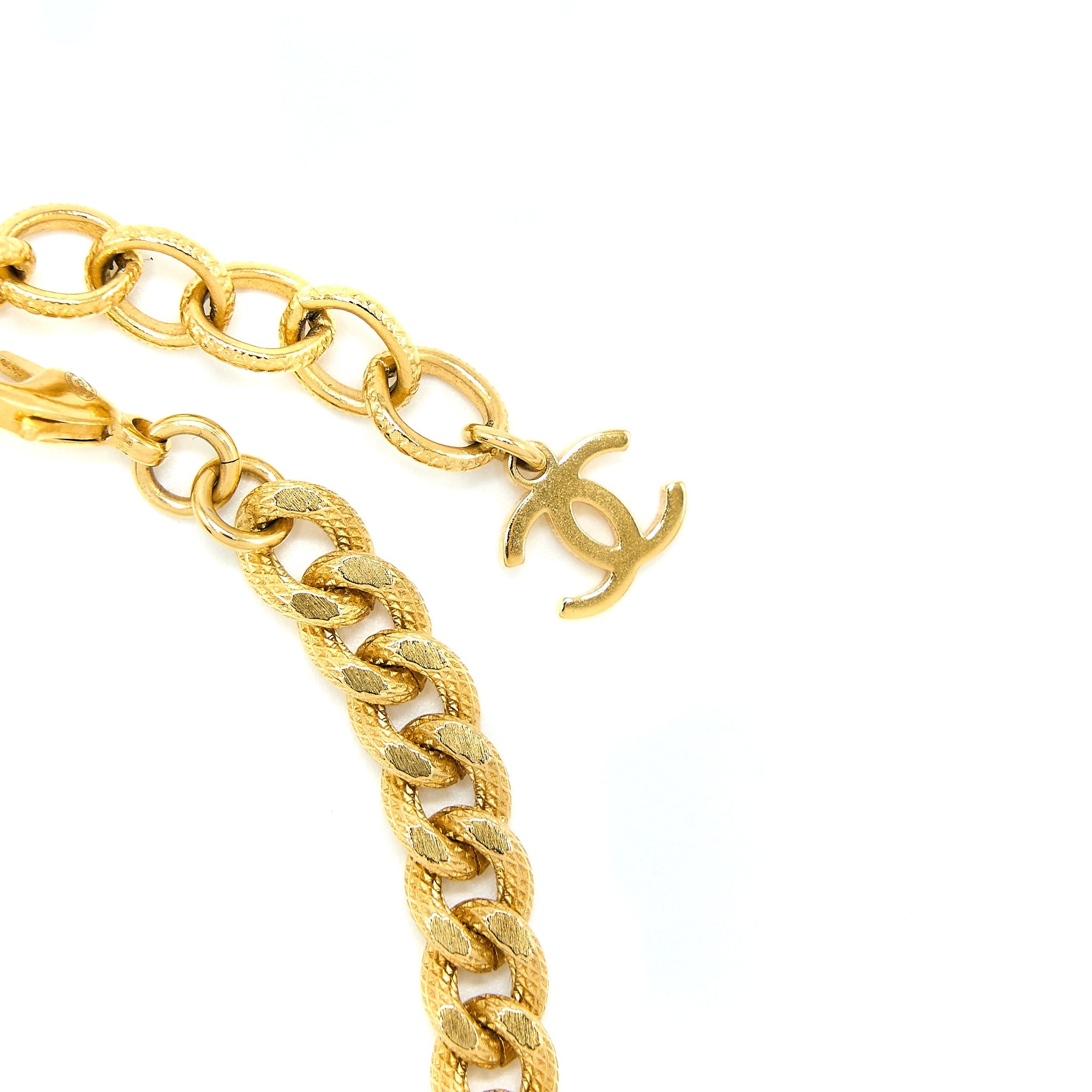 CHANEL CC LOGO CHOKER WITH CRYSTALS GOLD TONE