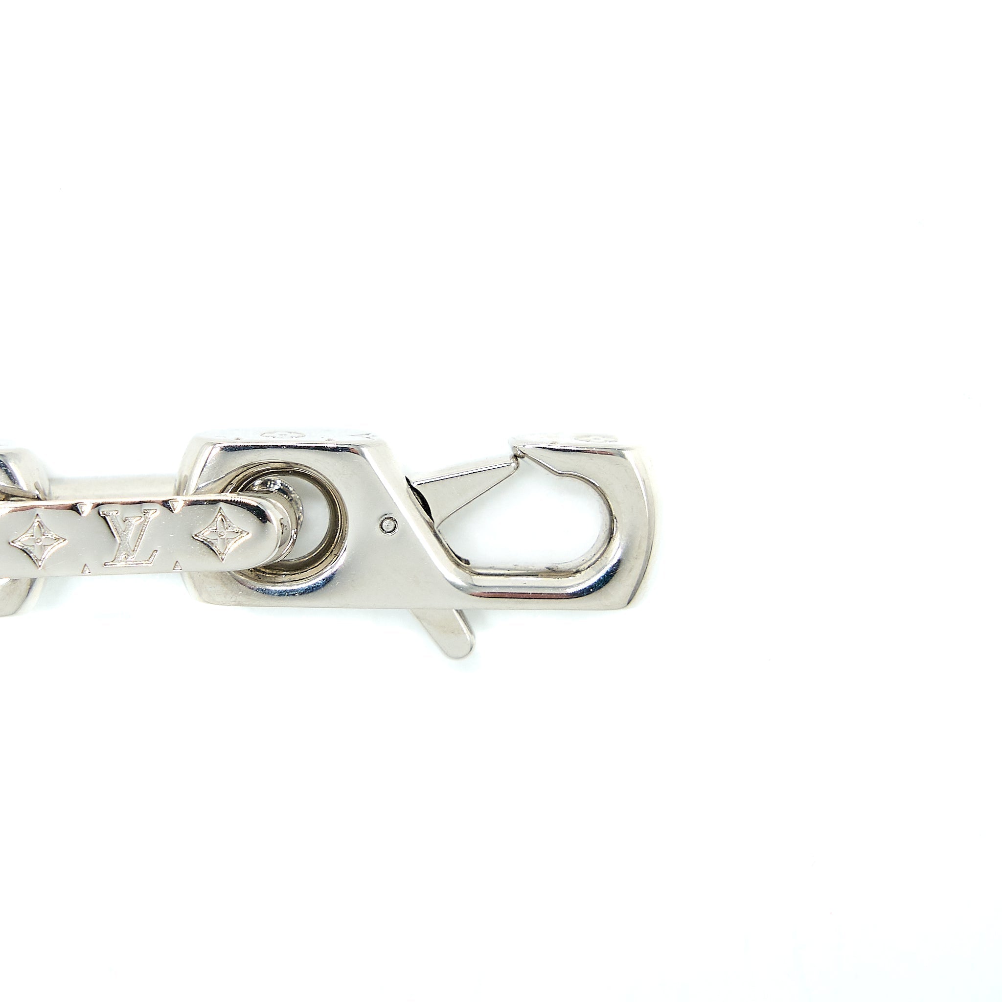 LOUIS VUITTON CHAIN BRACELET ENGRAVED MONOGRAM SILVER TONE