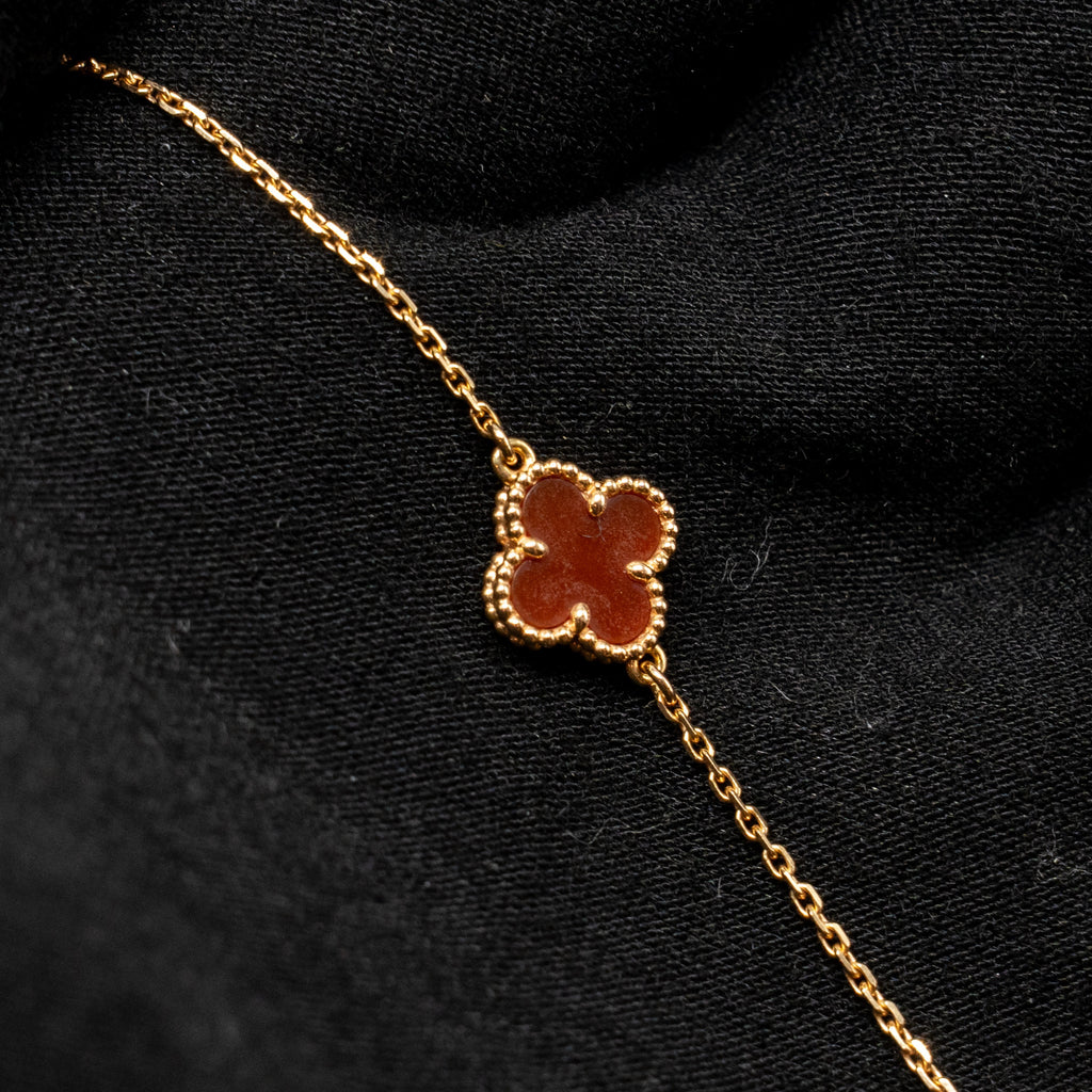 VAN CLEEF & ARPELS SWEET ALHAMBRA BRACELET ROSE GOLD, CARNELIAN