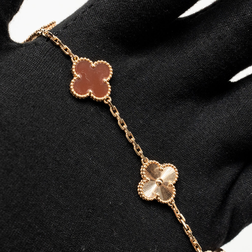 VAN CLEEF & ARPELS VINTAGE ALHAMBRA BRACELET 5 MOTIFS ROSE GOLD, CARNELIAN