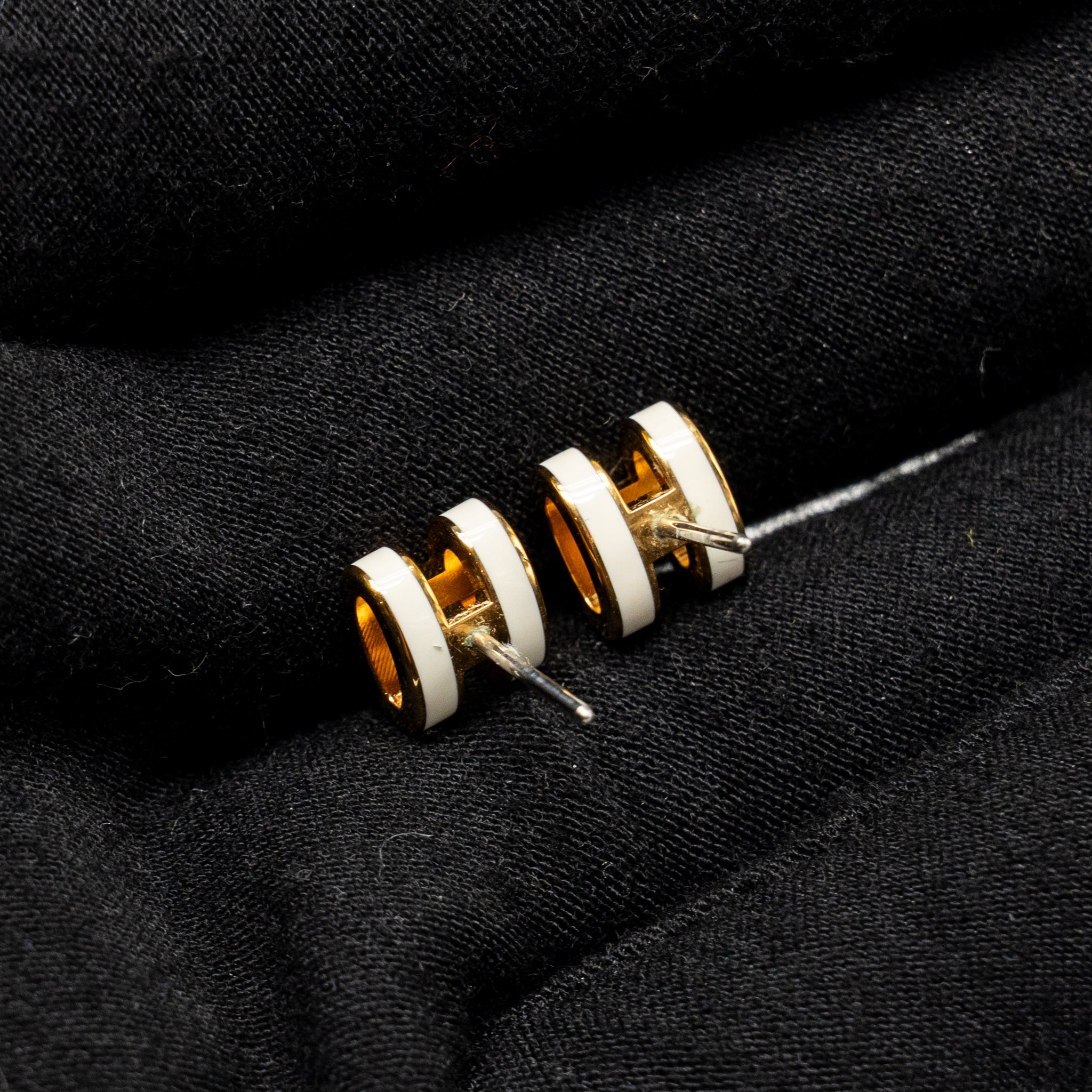 HERMES MINI POP H EARRINGS BLANC RGHW