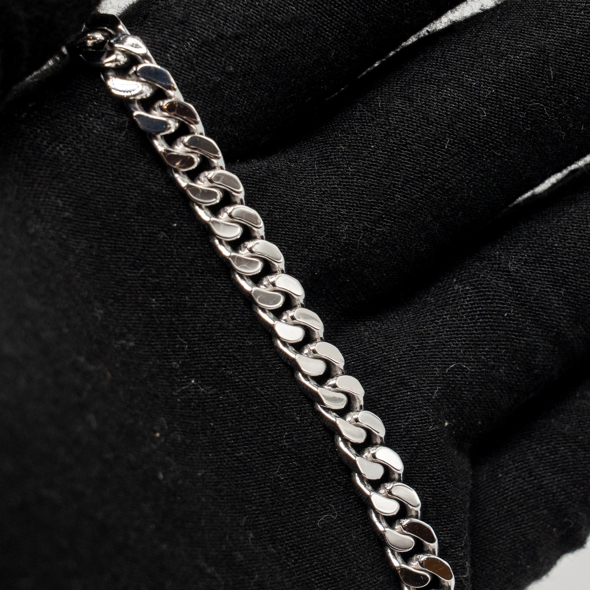 HERMES KELLY GOURMETTE BRACELET WHITE GOLD, DIAMONDS