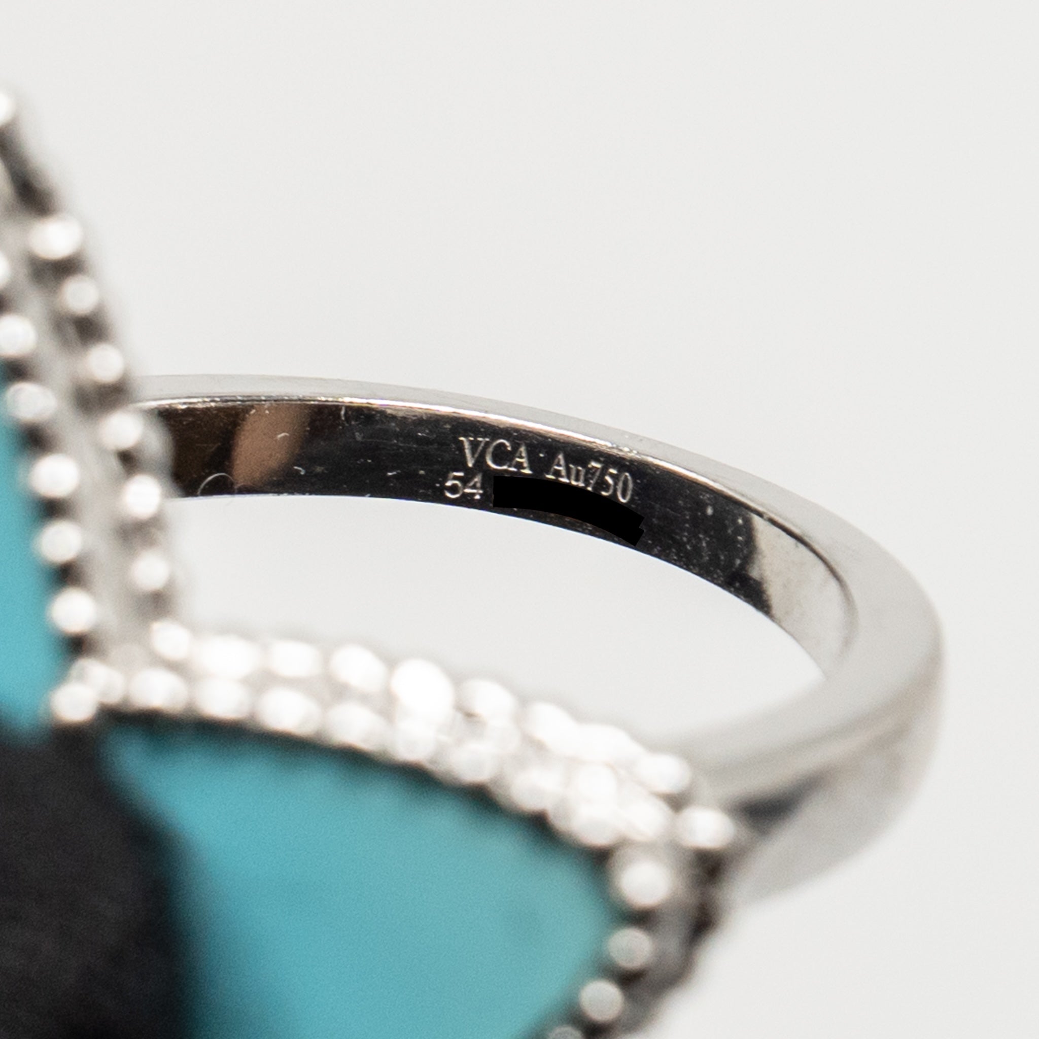 VAN CLEEF & ARPELS LUCKY ALHAMBRA BUTTERFLY RING WHITE GOLD, TURQUOISE