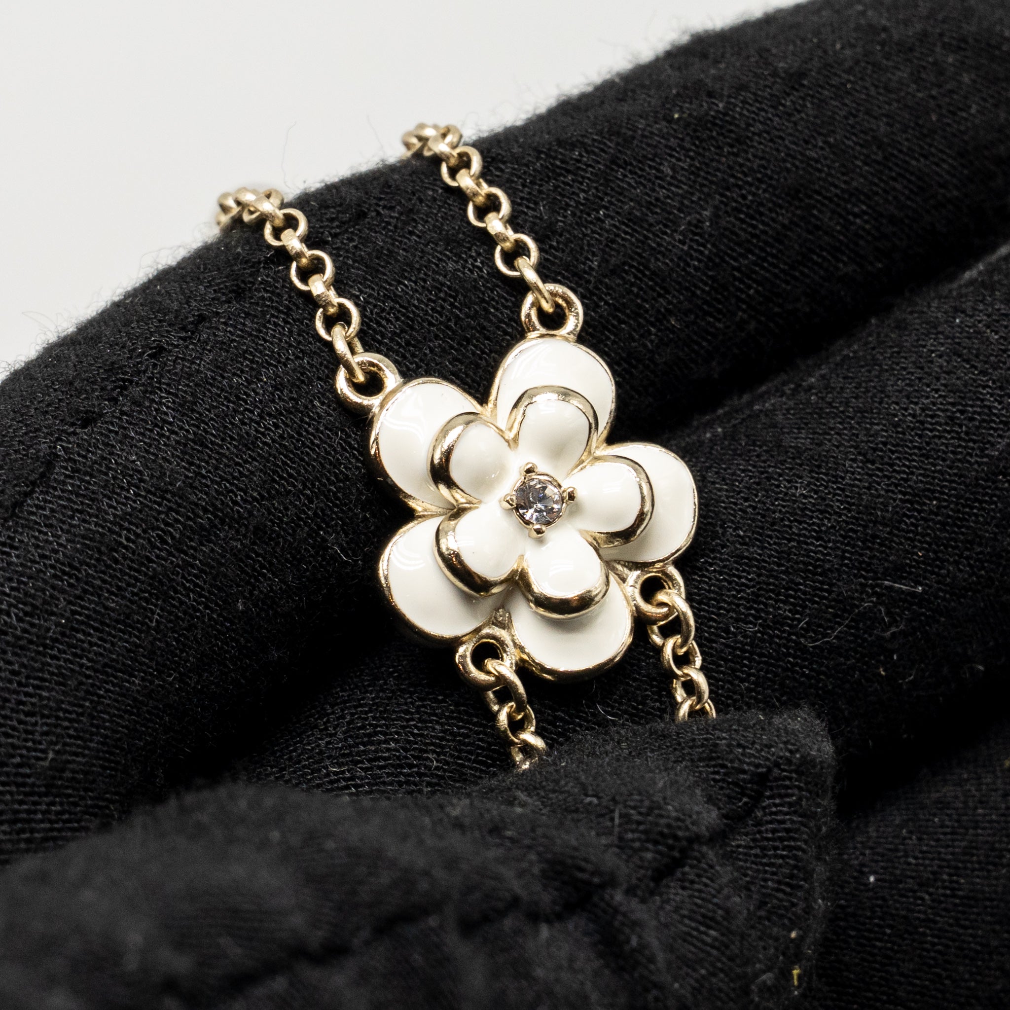 CHANEL CC CAMELLIA GRAPE LONG NECKLACE PEARL/CRYSTAL/BLACK BEADS LIGHT GOLD TONE