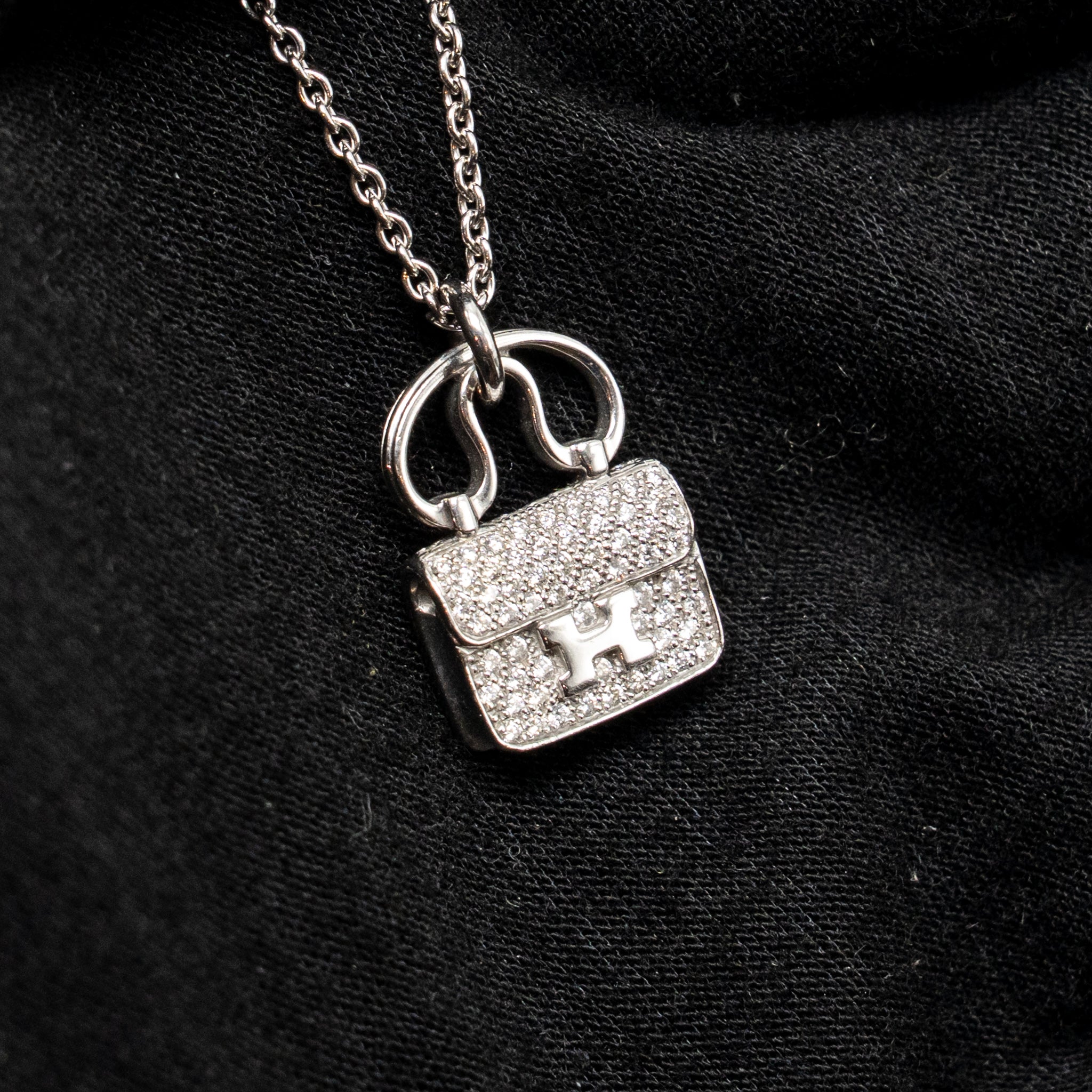 HERMES CONSTANCE PENDANT WHITE GOLD WITH DIAMONDS