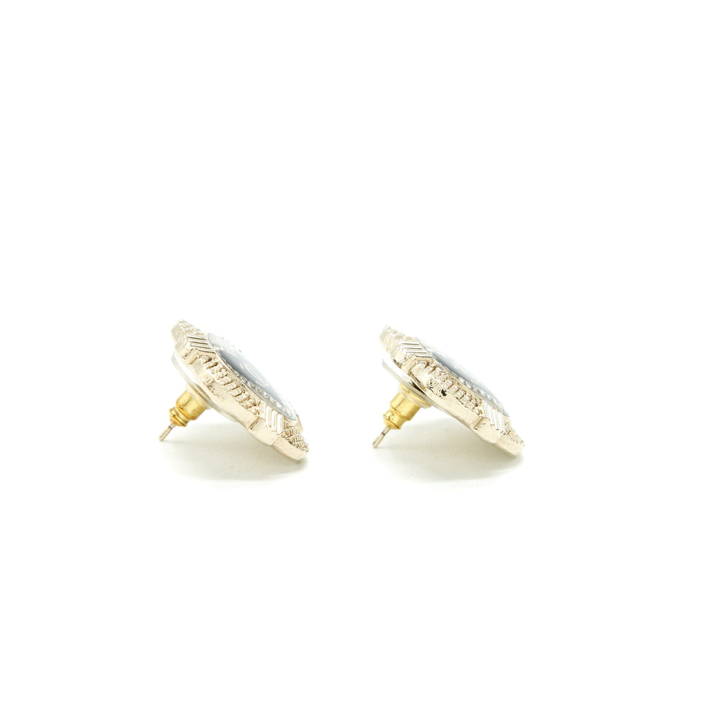 CHANEL HEART IN SQUARE EARRINGS
