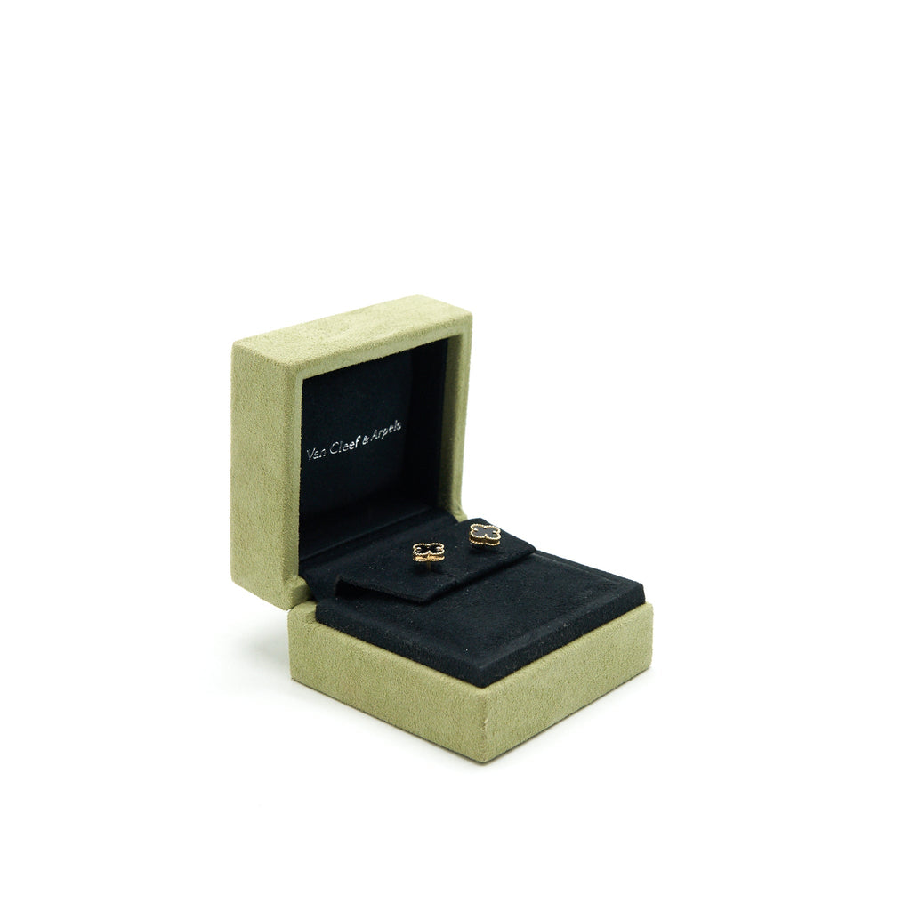 VAN CLEEF ARPELS SWEET ALHAMBRA EARSTUDS ONYS WITH YELLOW GOLD