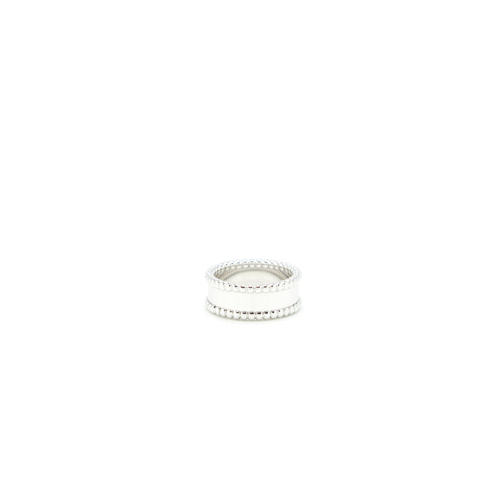 VAN CLEEF AND ARPELS PERLEE SIGNATURE RING WHITE GOLD