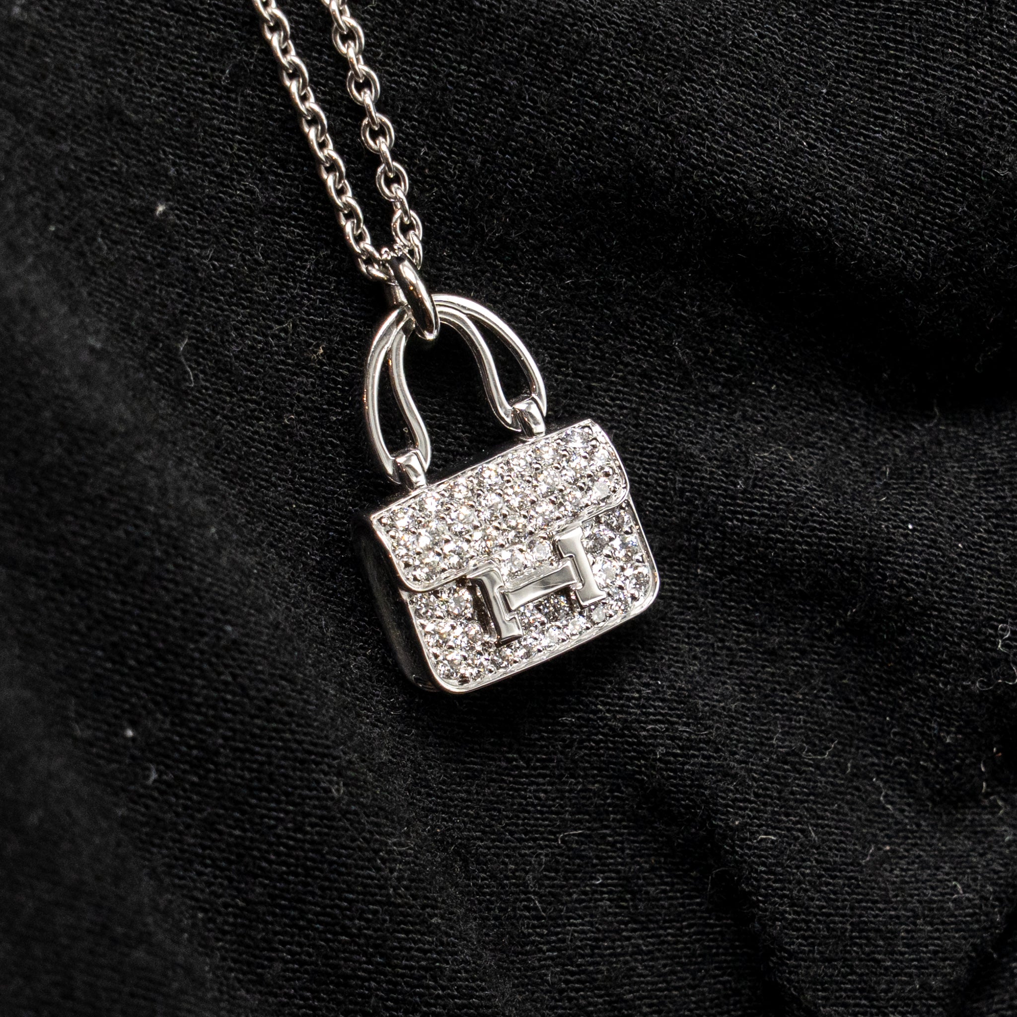 HERMES CONSTANCE AMULETTE PENDANT WHITE GOLD WITH DIAMONDS