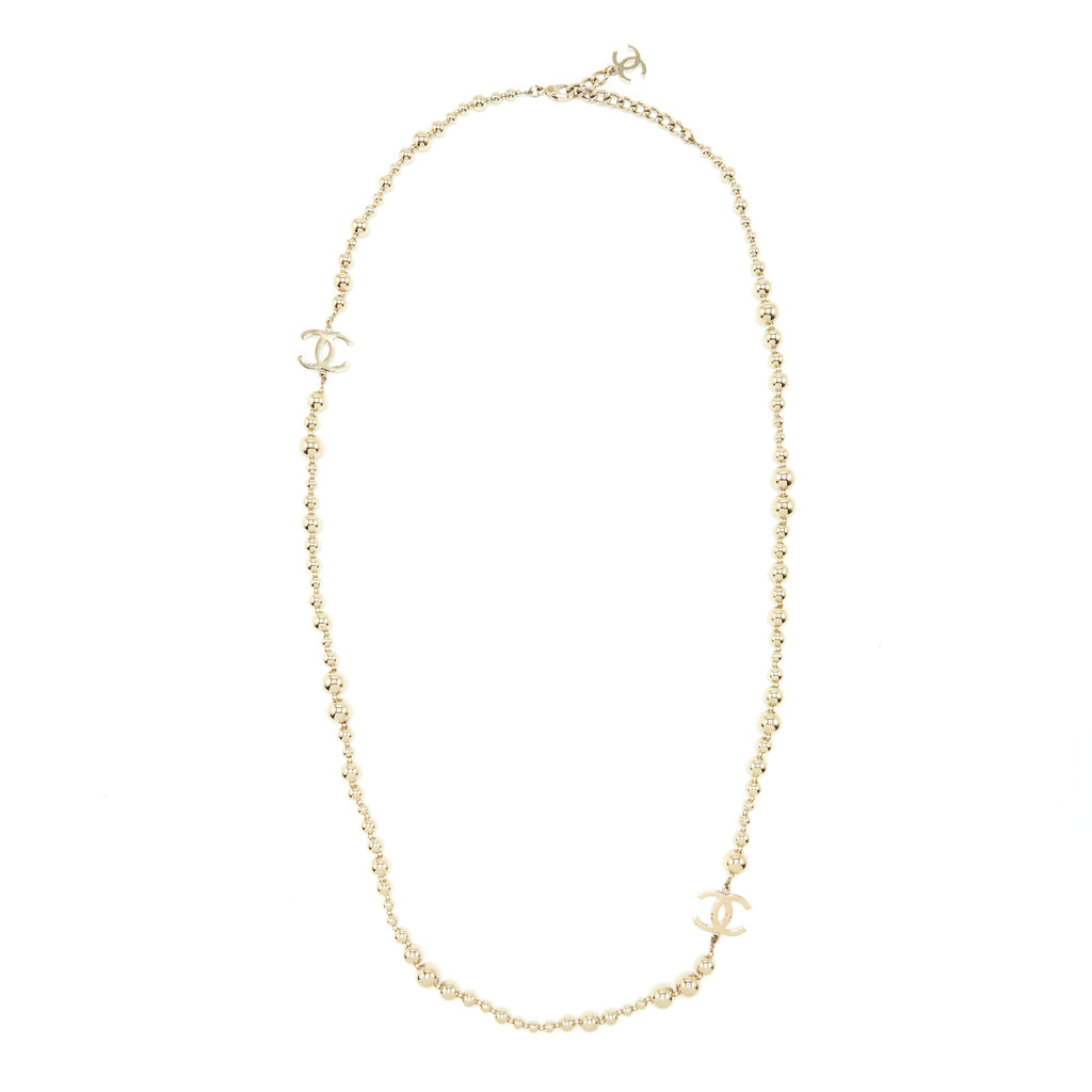 CHANEL LONG NECKLACE LIGHT GOLD TONE