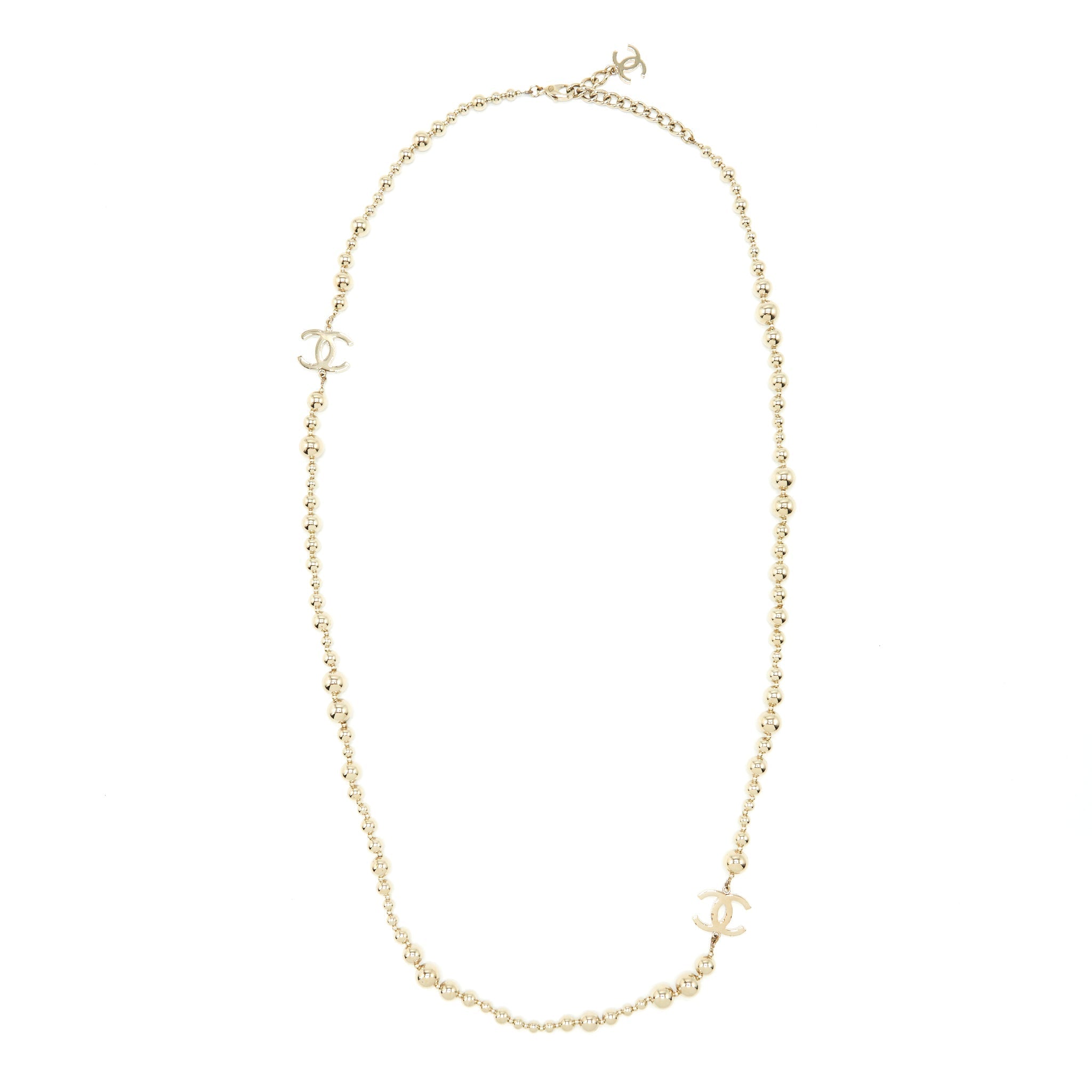 CHANEL LONG NECKLACE LIGHT GOLD TONE