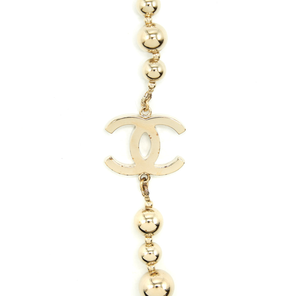 CHANEL LONG NECKLACE LIGHT GOLD TONE