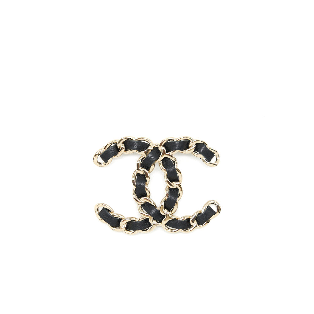 CHANEL CC WITH LEATHER CHAIN BROOCH BLACK LGHW