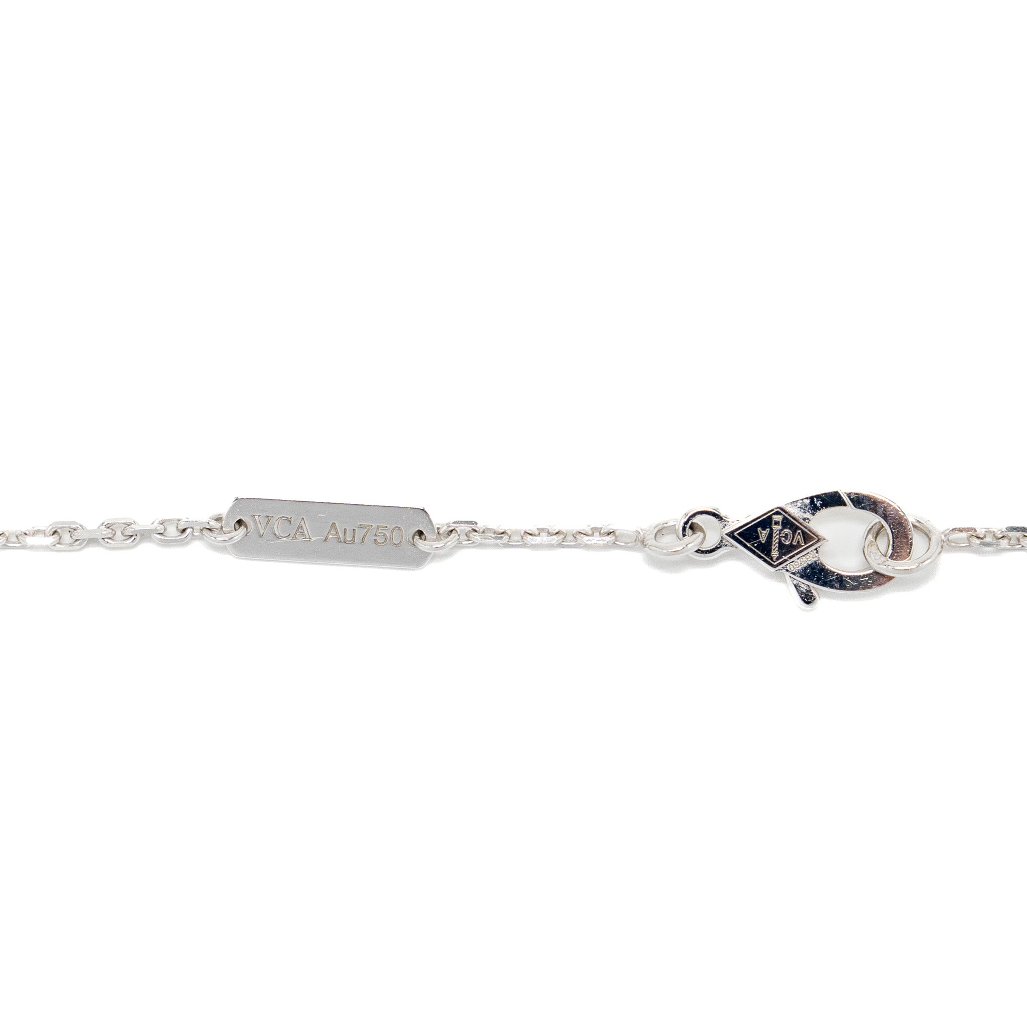 VAN CLEEF AND ARPELS VINTAGE ALHAMBRA PENDANT 18K WHITE GOLD / CHALCEDONY
