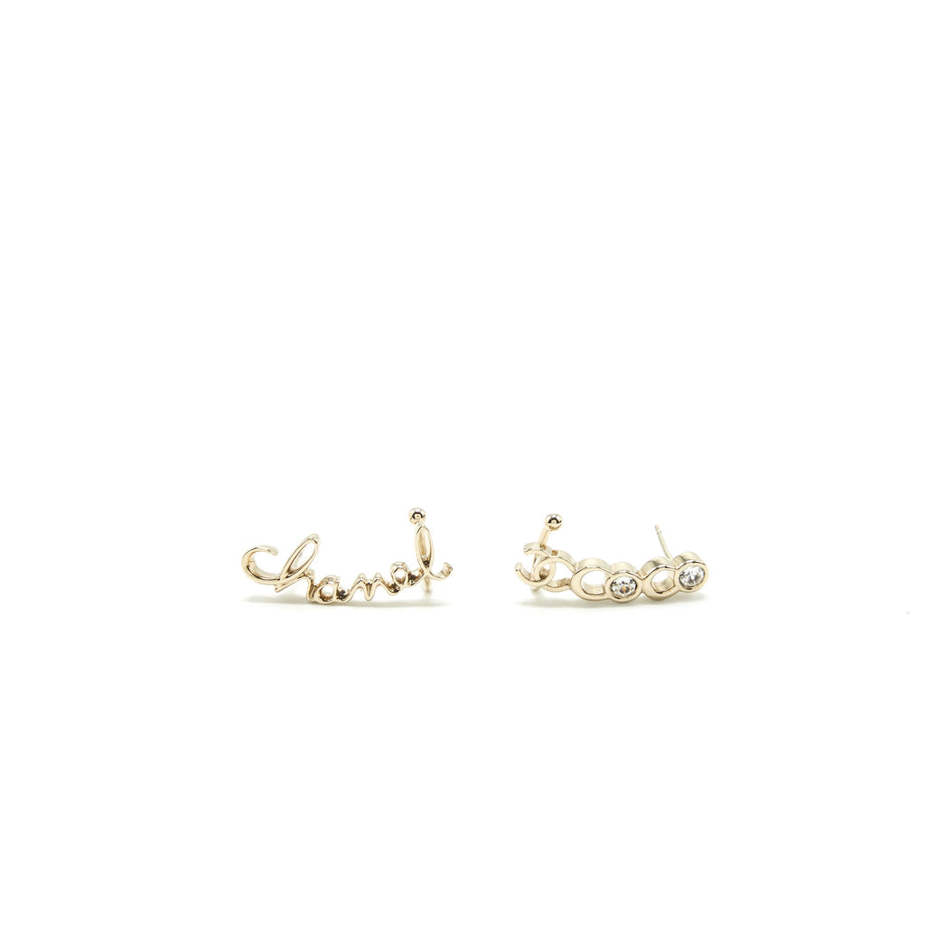 CHANEL COCO CHANEL LETTER EARRINGS LIGHT GOLD TONE