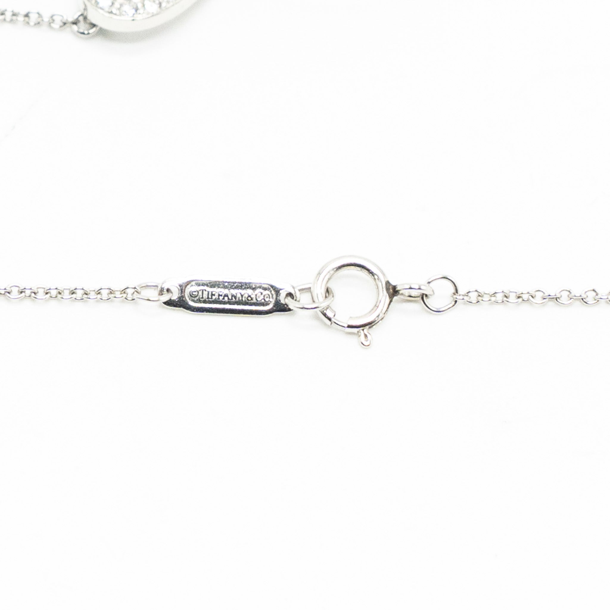 TIFFANY BOW PENDANT PLATINUM, DIAMONDS