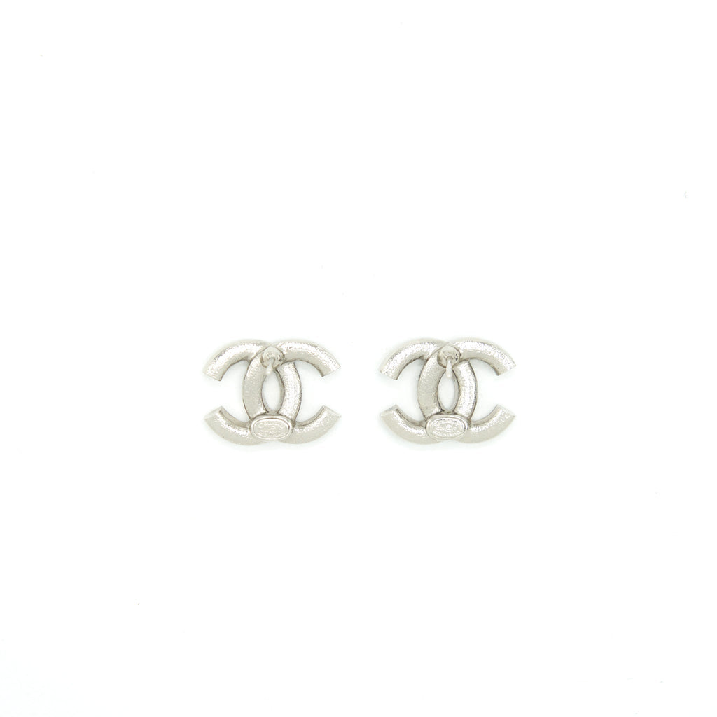 CHANEL CC LOGO CRYSTALS EARRINGS SHW