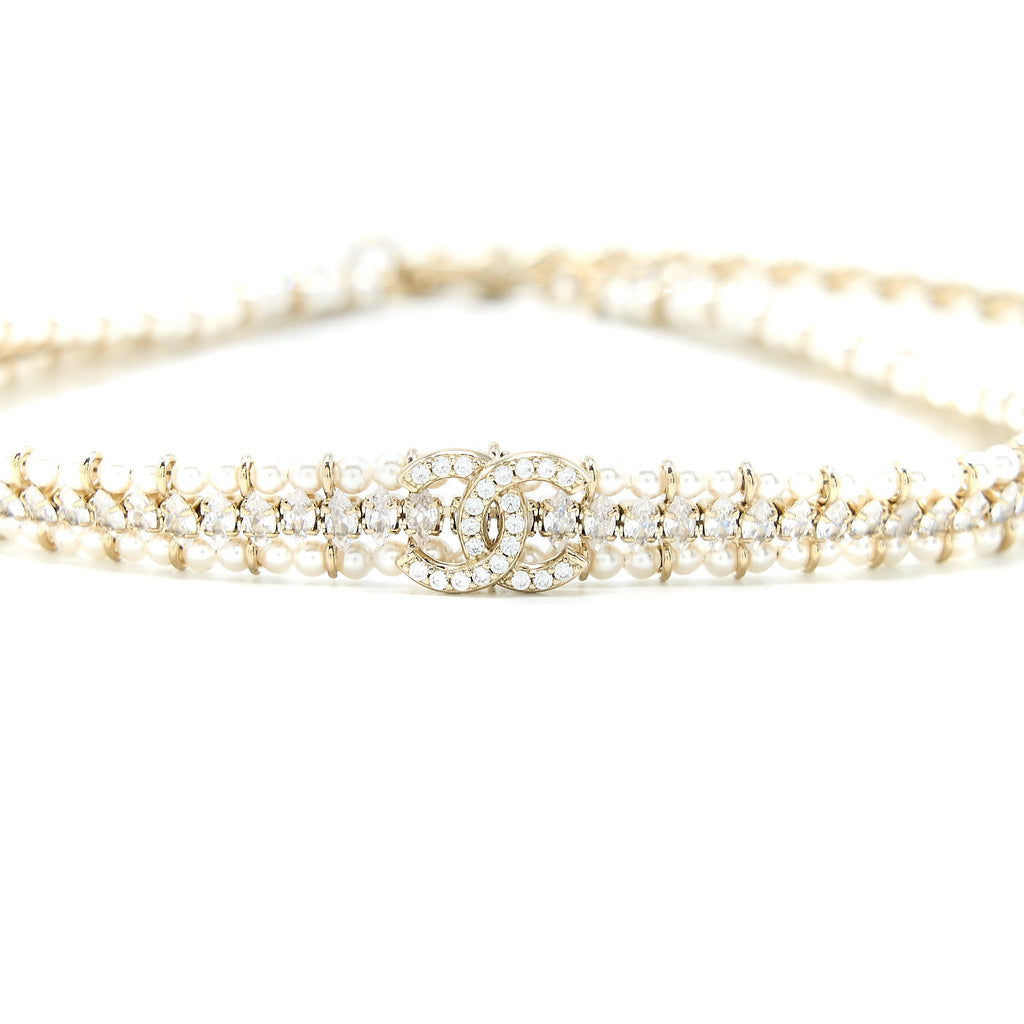 CHANEL CC LOGO CHOCKER CRYSTAL/PEARL LGHW