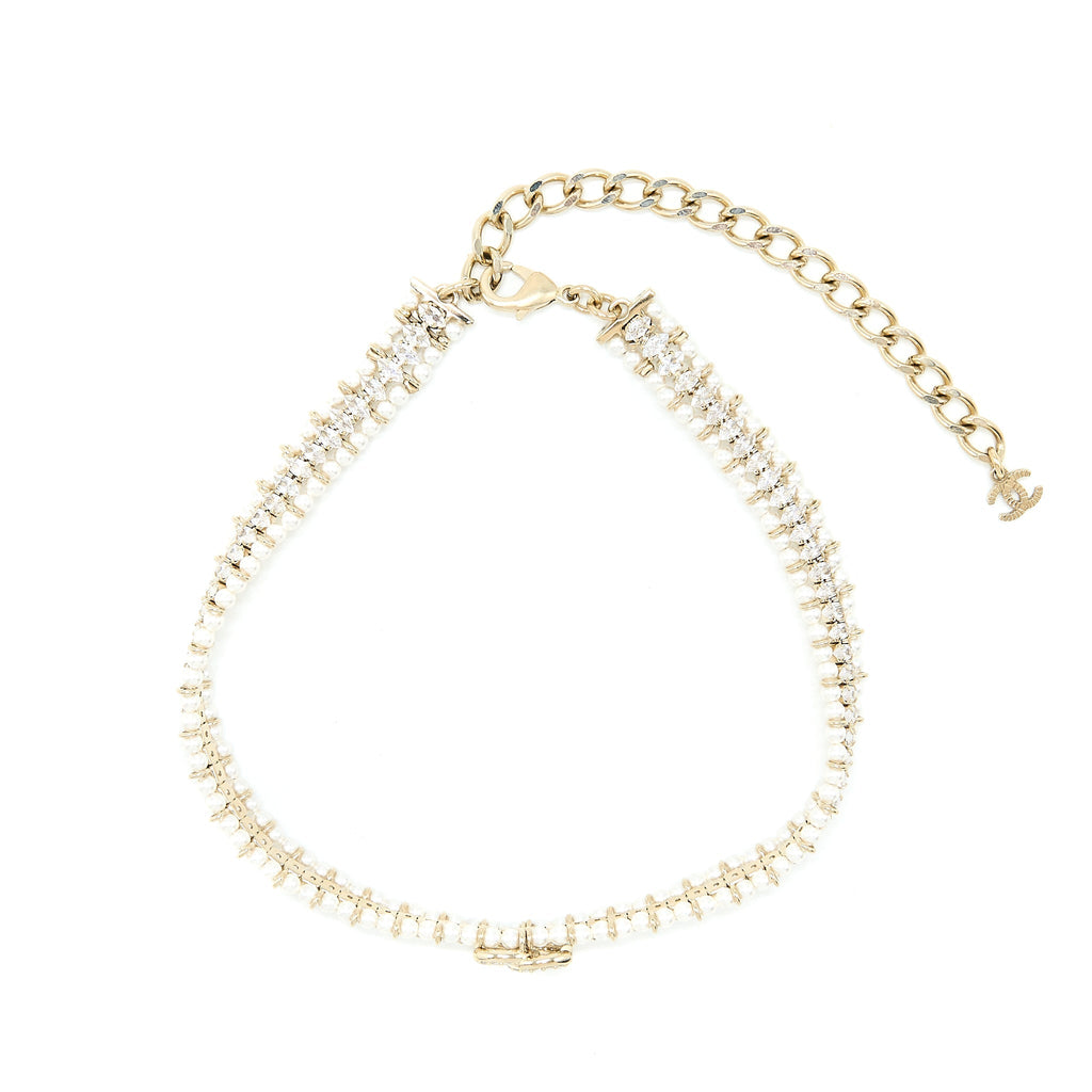 CHANEL CC LOGO CHOCKER CRYSTAL/PEARL LGHW