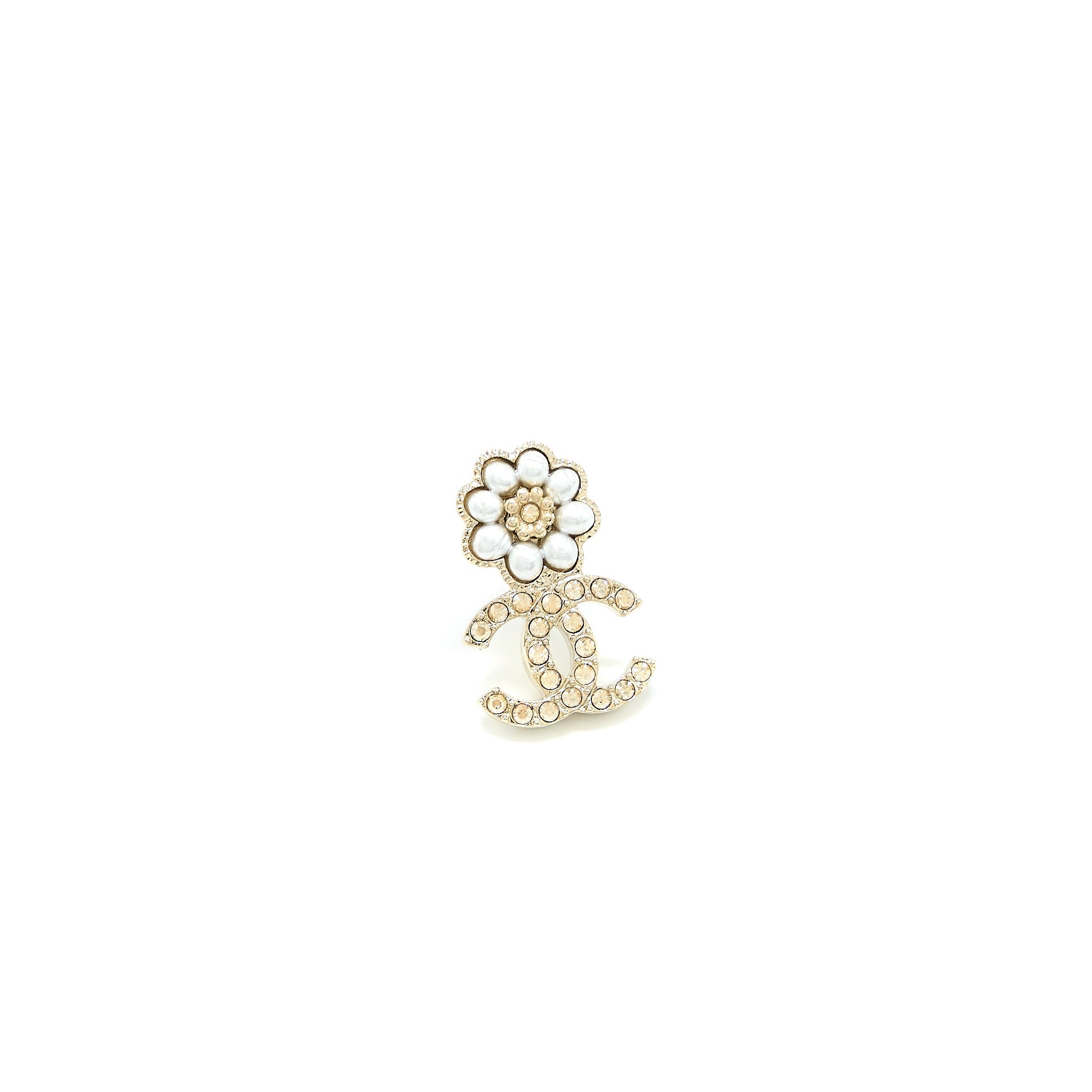 CHANEL CAMELLIA CC LOGO EARRINGS PEARL/CRYSTAL LIGHT GOLD TONE