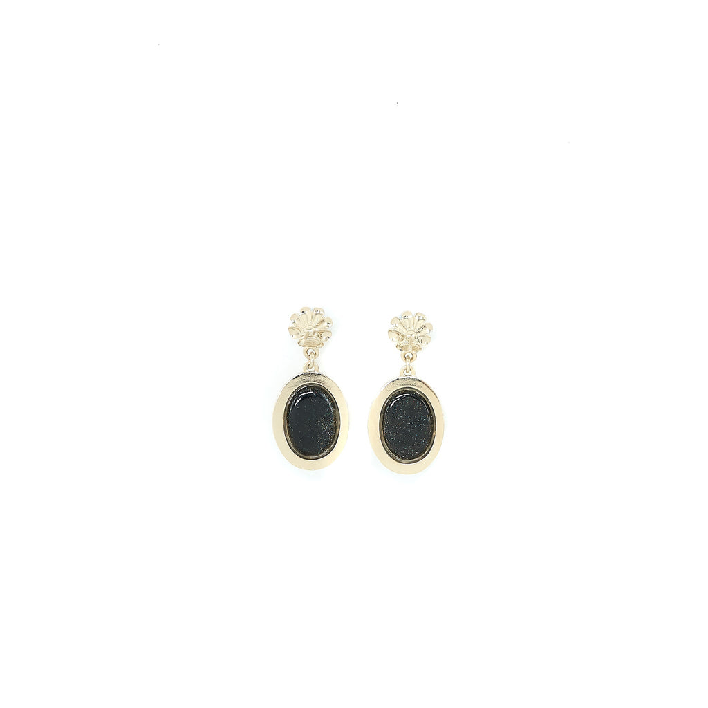 CHANEL ROUND CC LOGO DROPPED BLACK CRYSTAL/PEARL LIGHT GOLD TONE