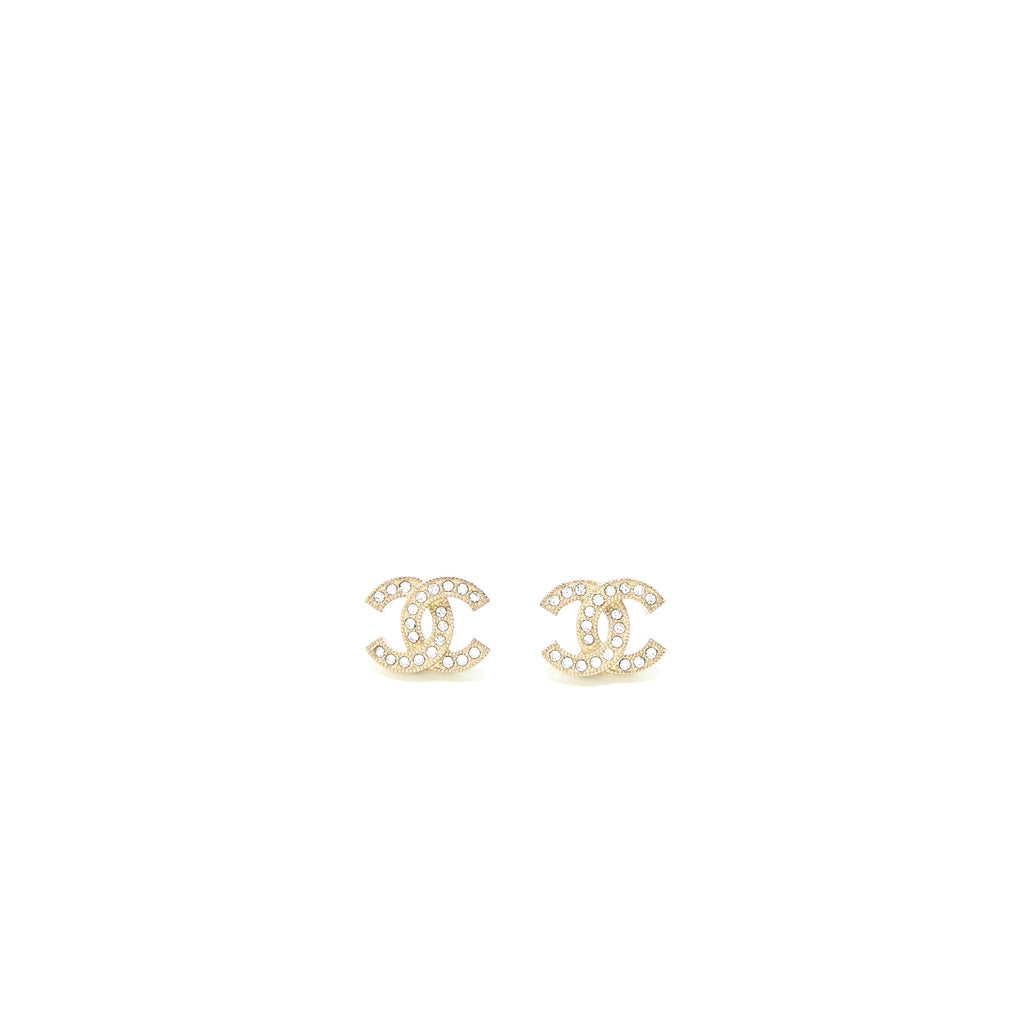 CHANEL CC LOGO/CRYSTAL EARRINGS LIGHT GOLD TONE