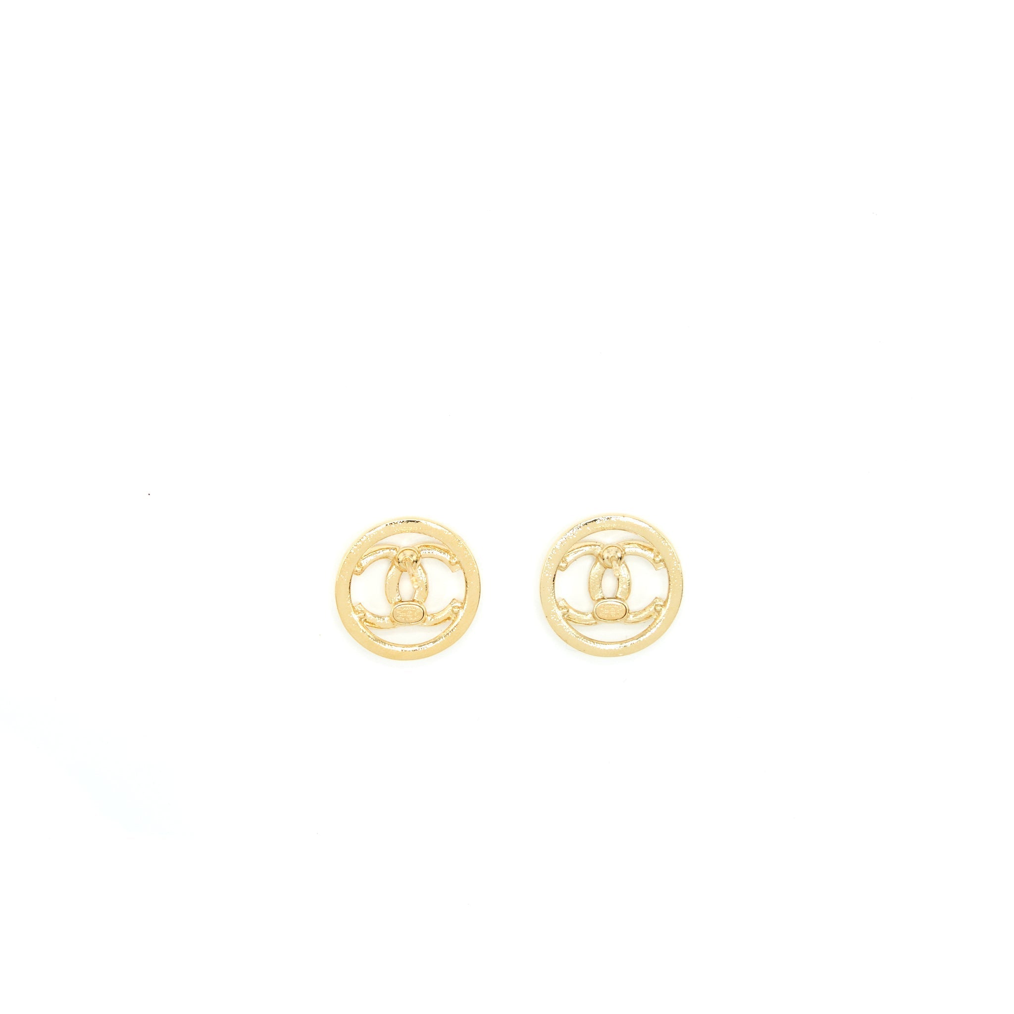 CHANEL 22S CC ROUND EARRINGS WHITE/ LIGHT GOLD TONE