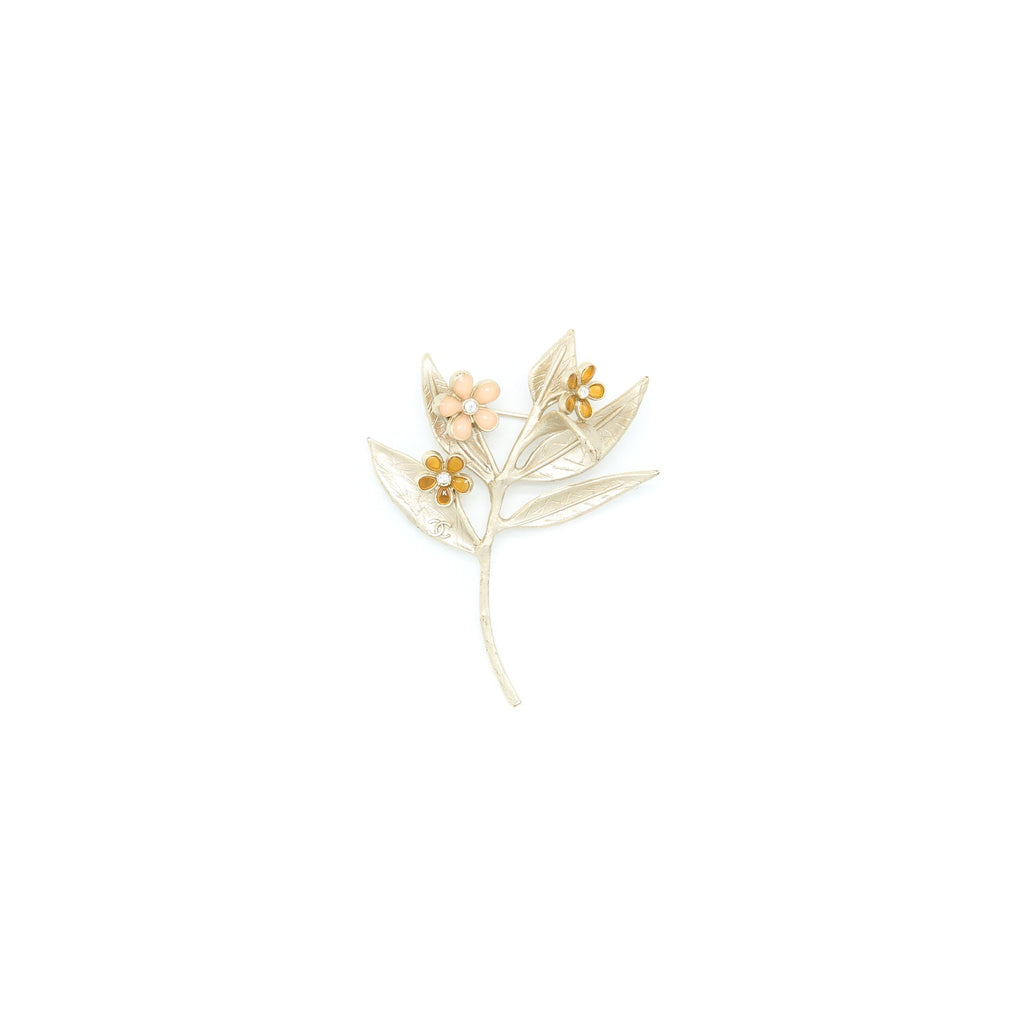 CHANEL LEAF/CAMELLIA/CRYSTAL BROOCH LIGHT GOLD TONE
